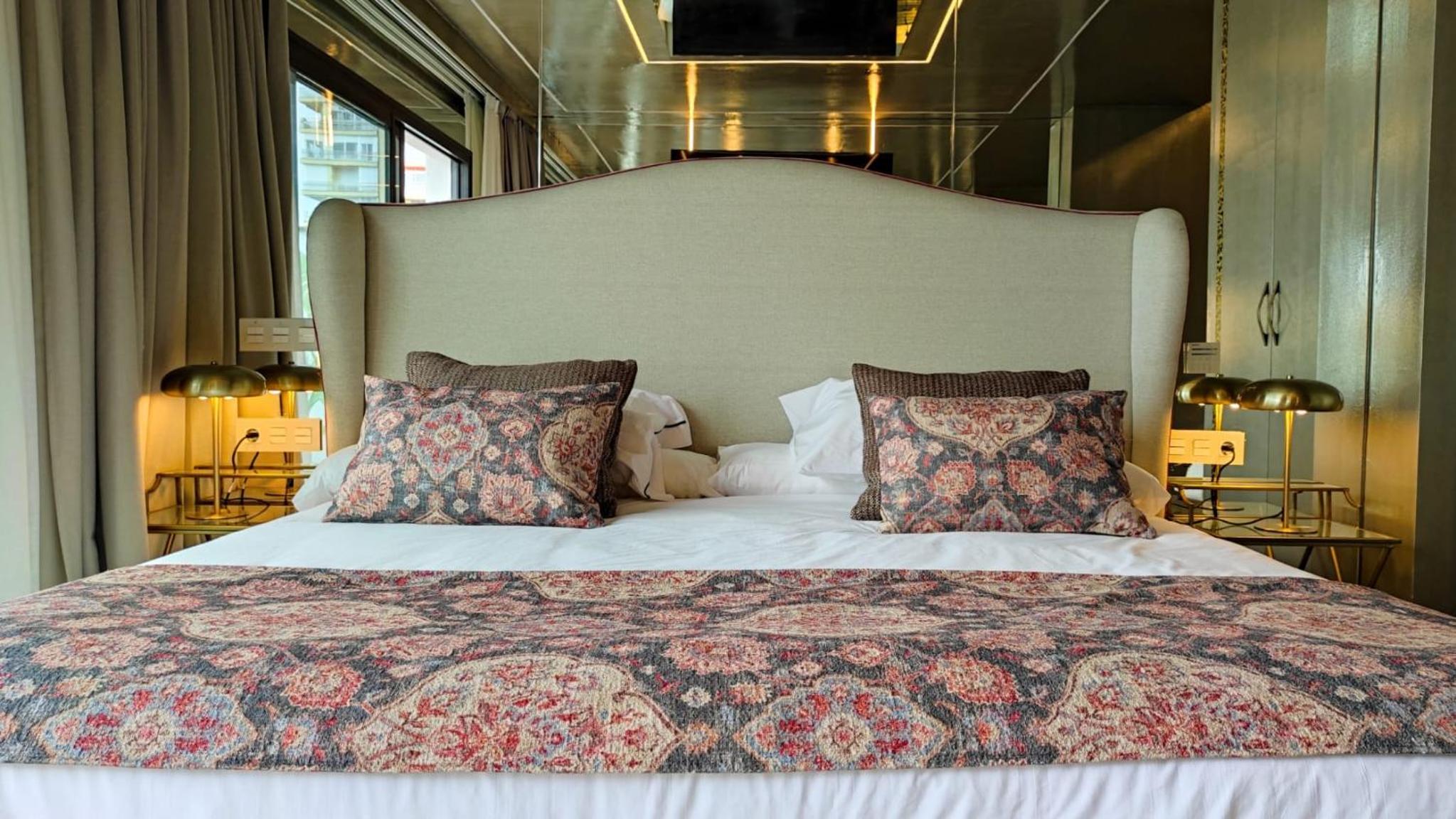 Deluxe Junior Suite
