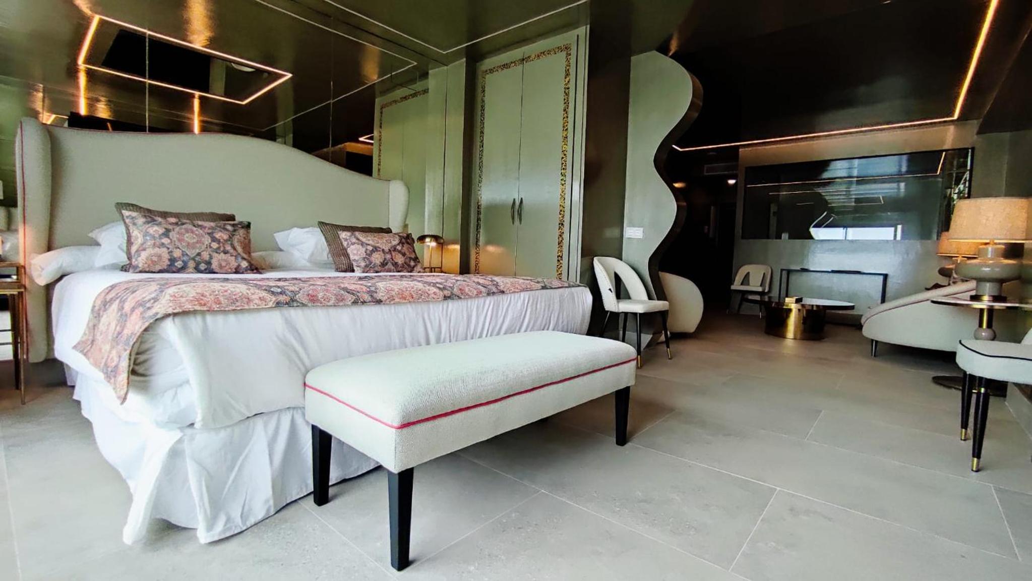 Deluxe Junior Suite