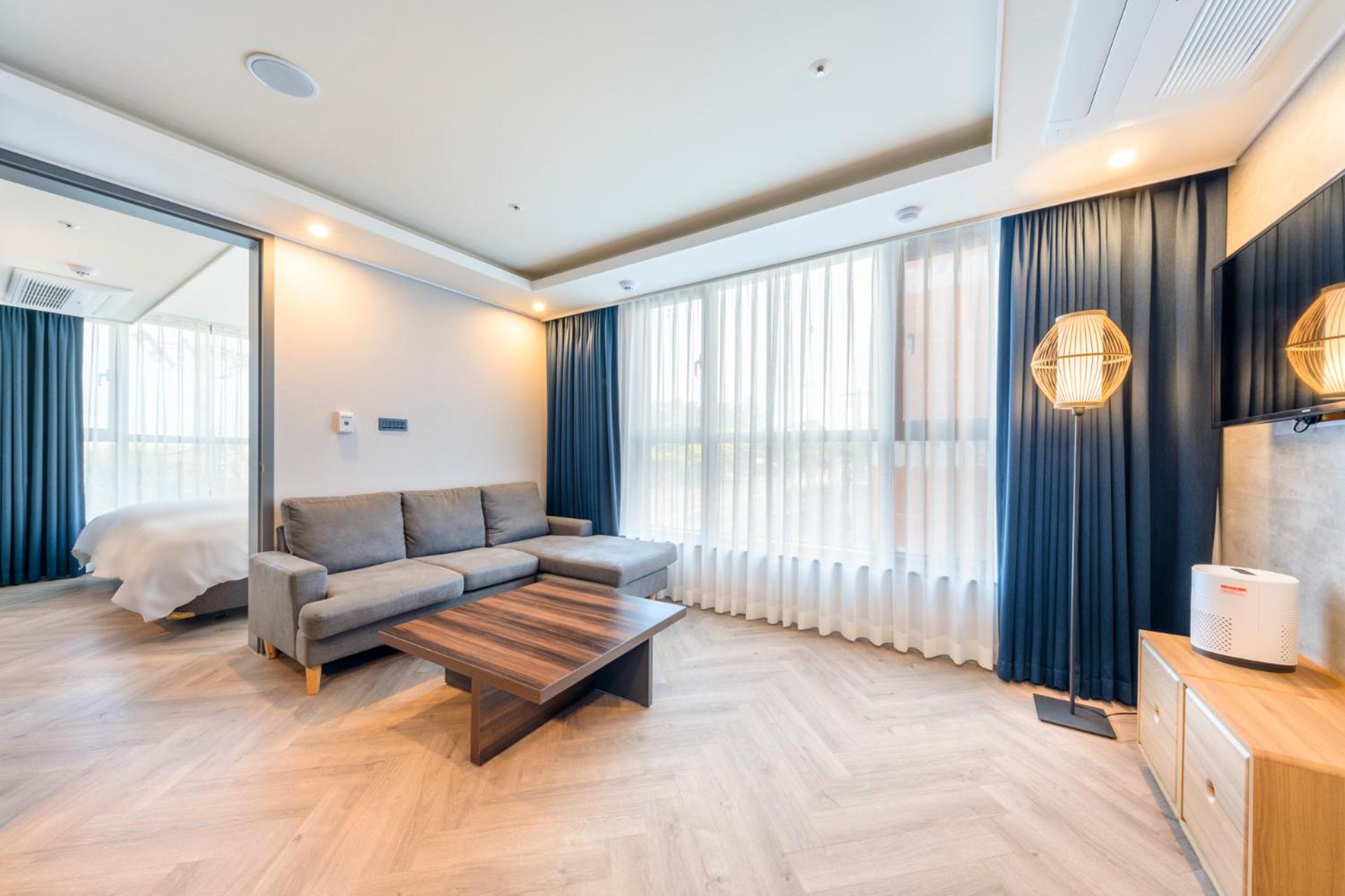 Suite with City View