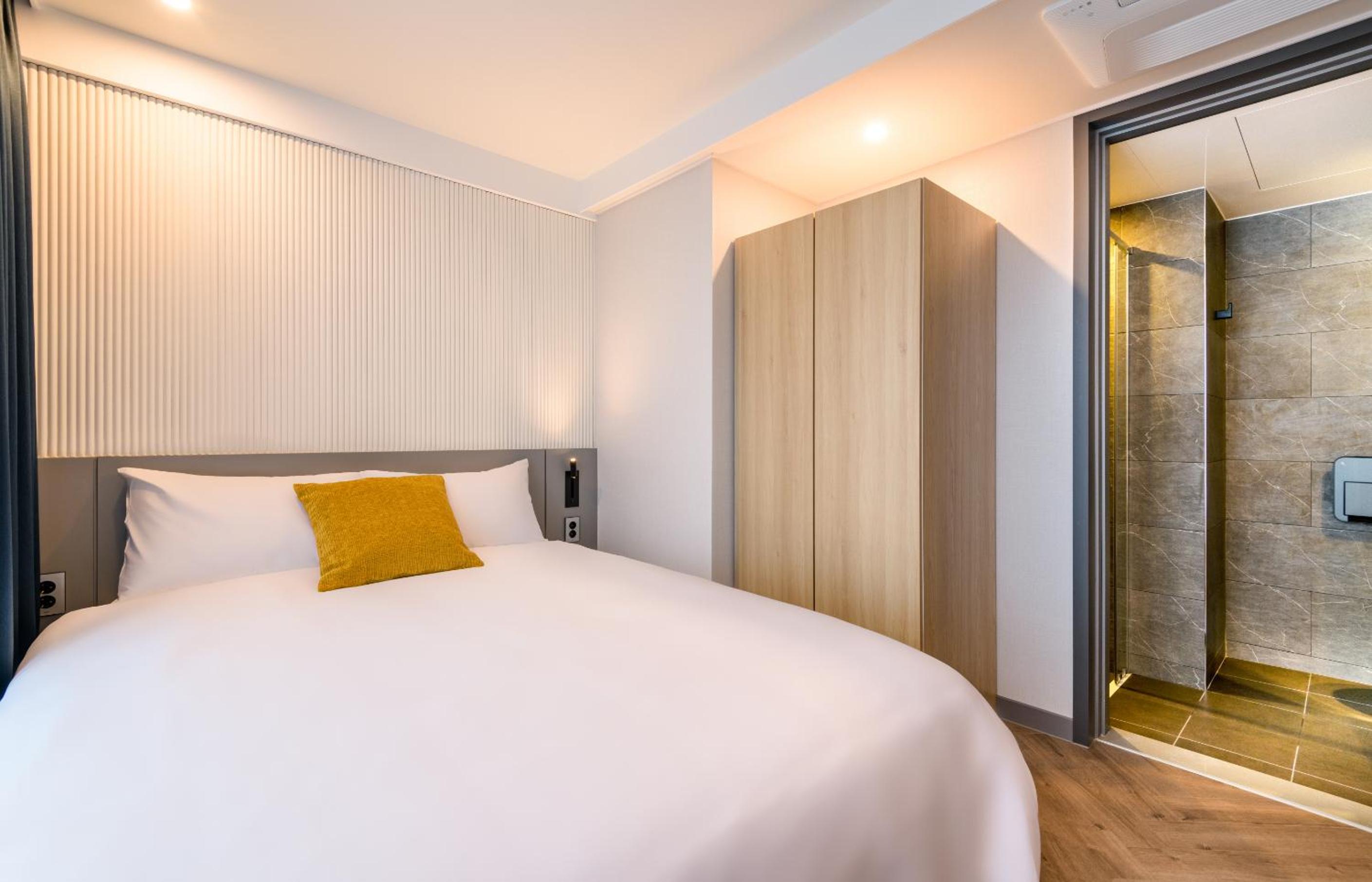 Suite with City View