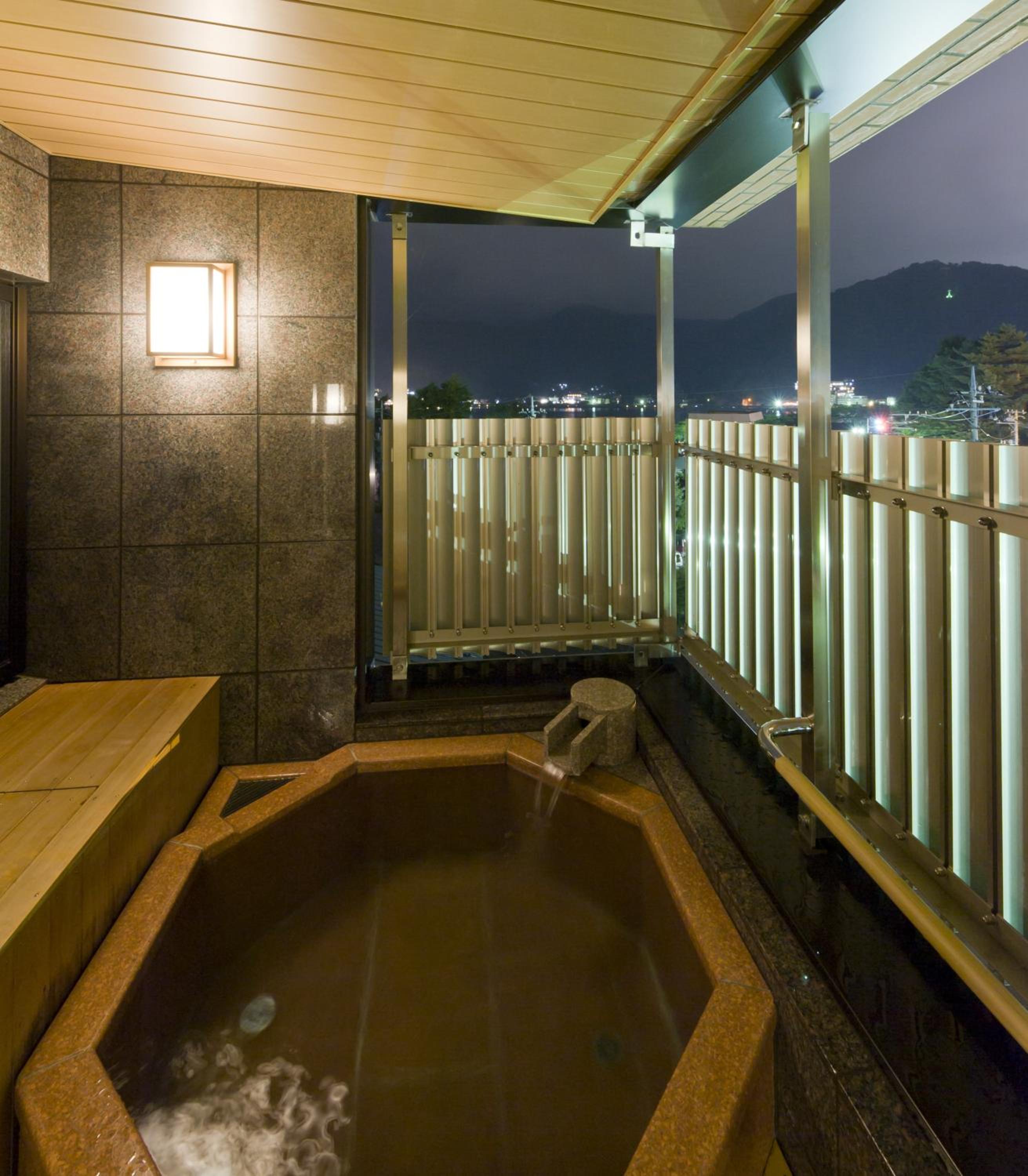 Room with Tatami Area and Mt.Fuji View and Open Air Bath