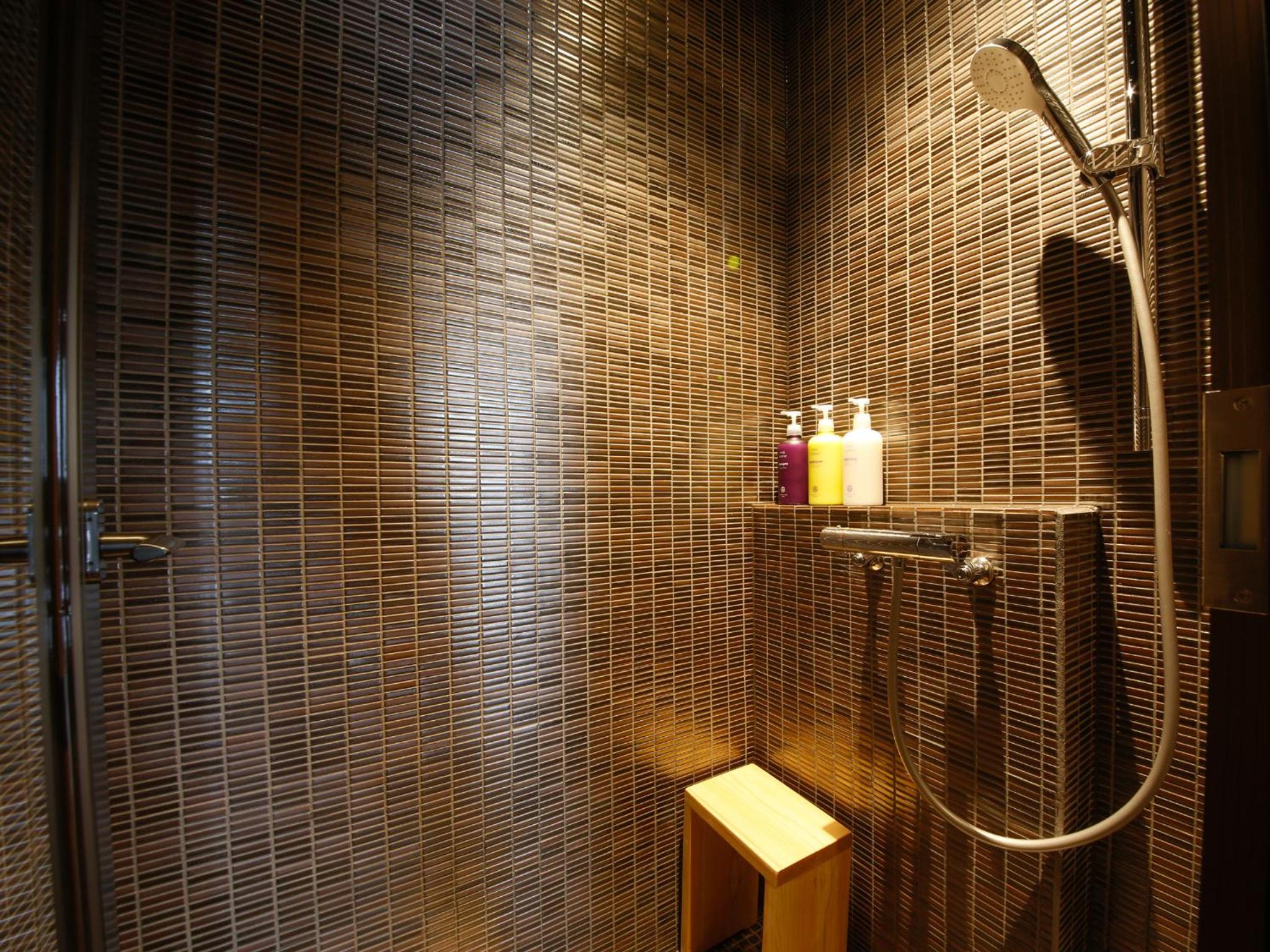 Moderate Twin Room D - Non-Smoking (3rd-4th Floor)