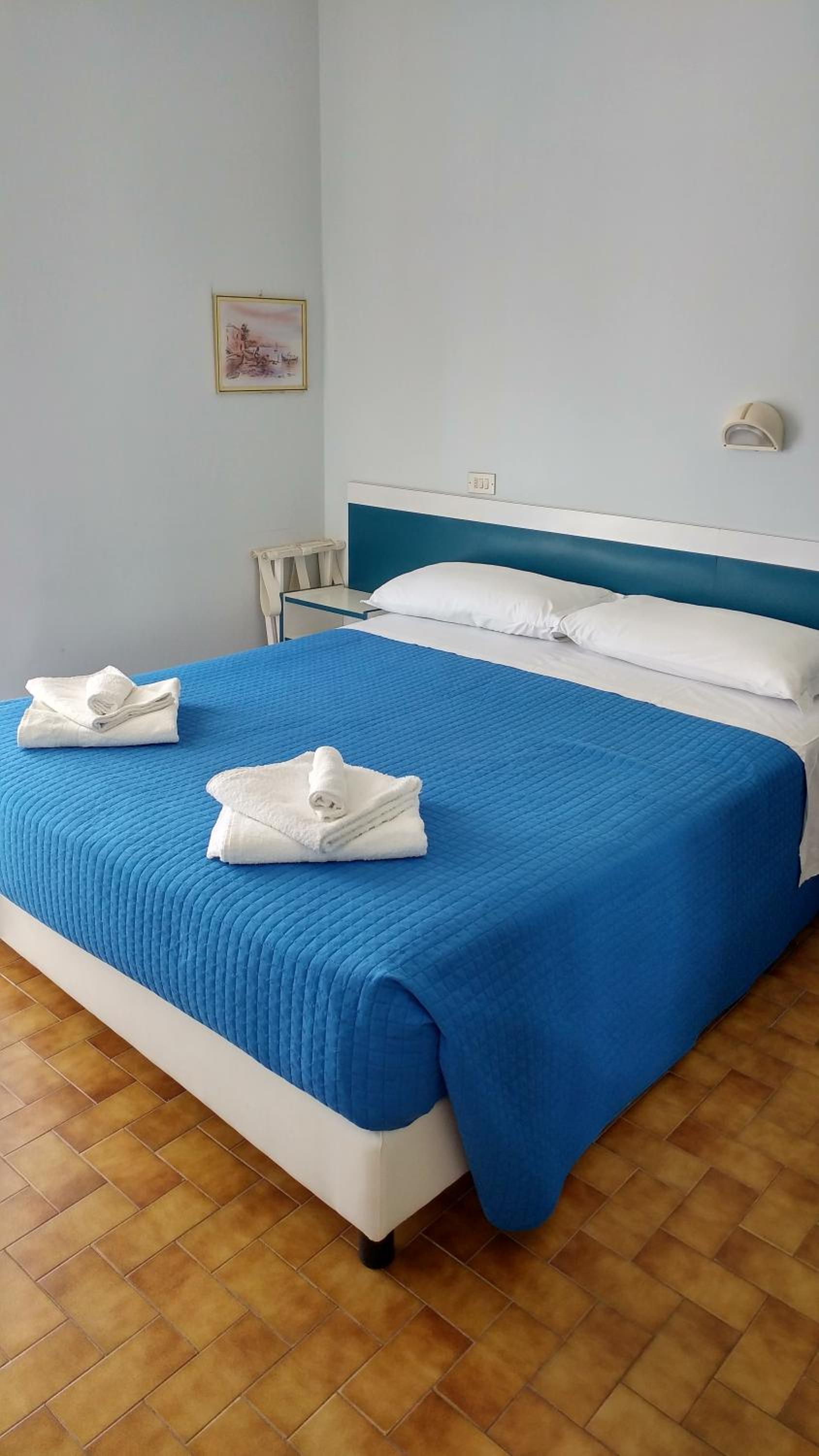 Deluxe Double Room with Balcony and Sea View