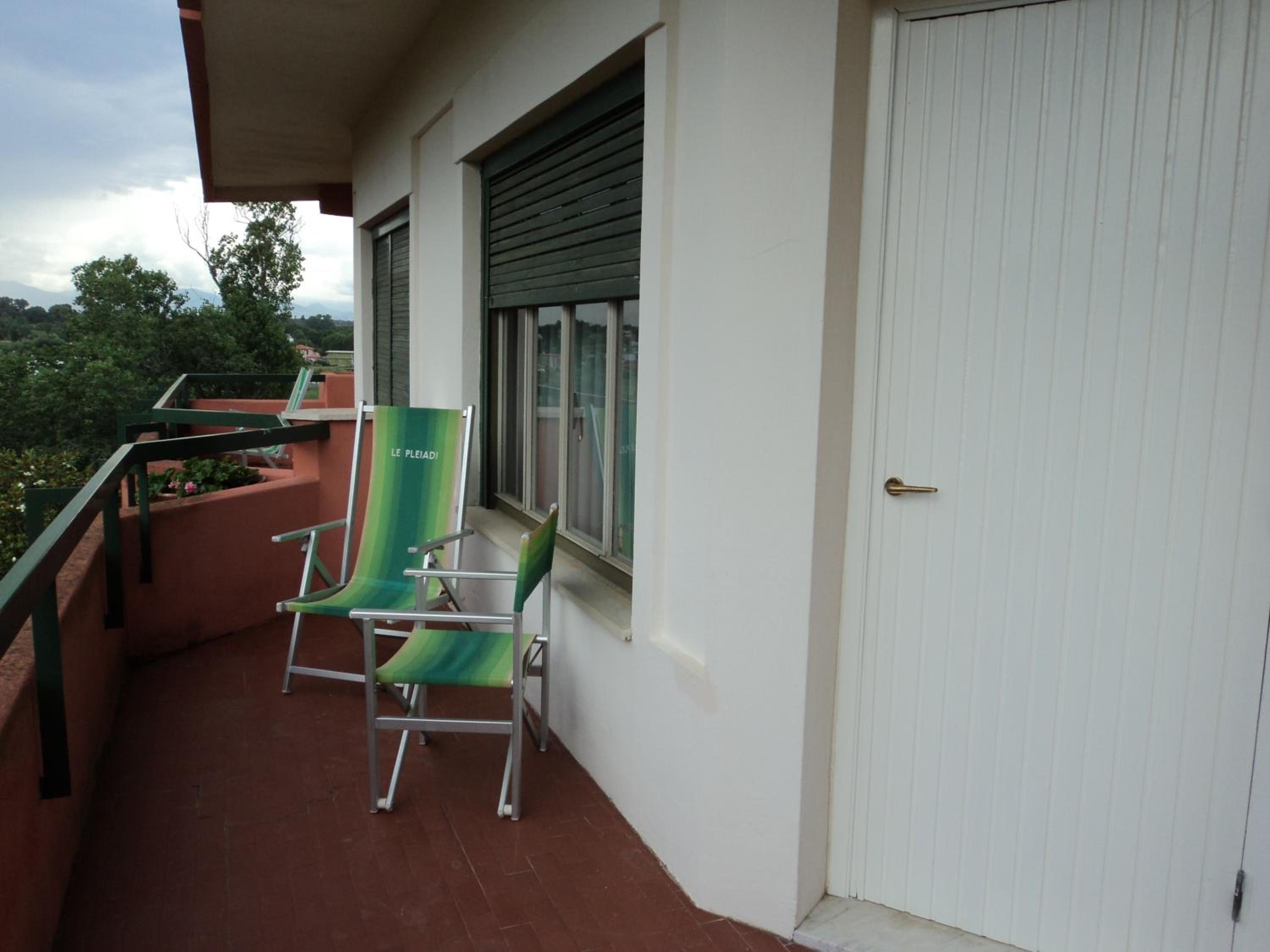 Triple Room with Balcony