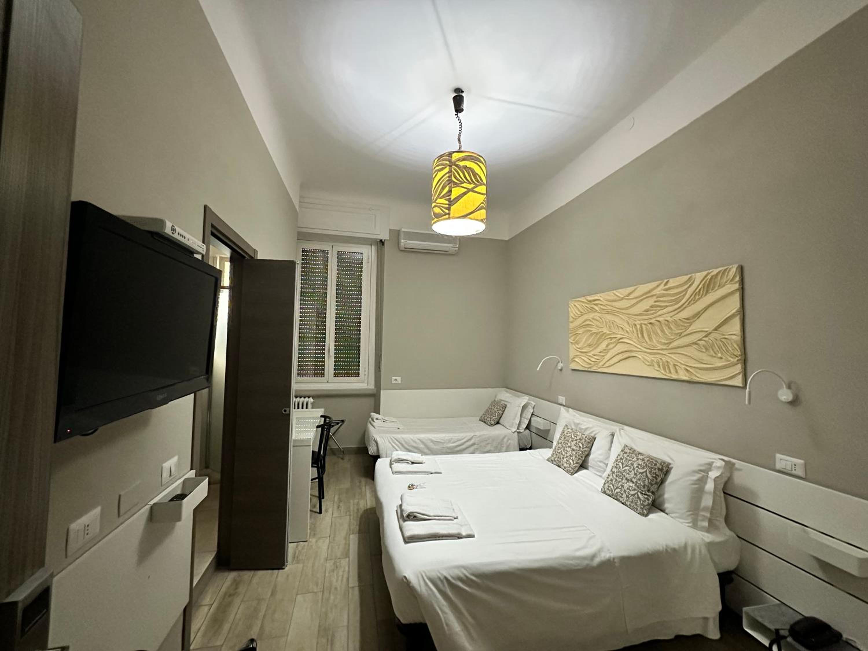Triple Room