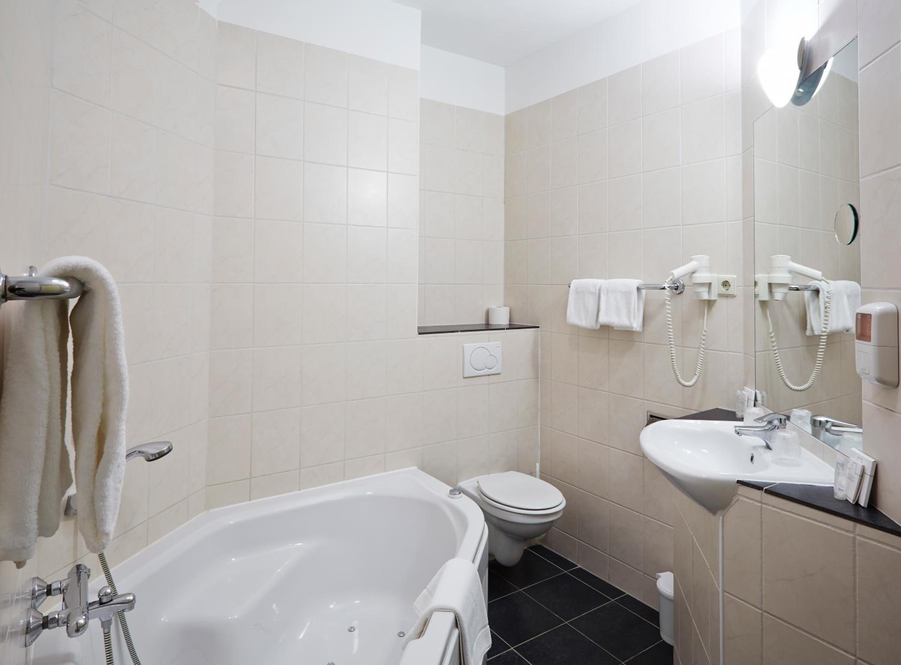 Mastbosch Tweepersoonskamer met bubbelbad