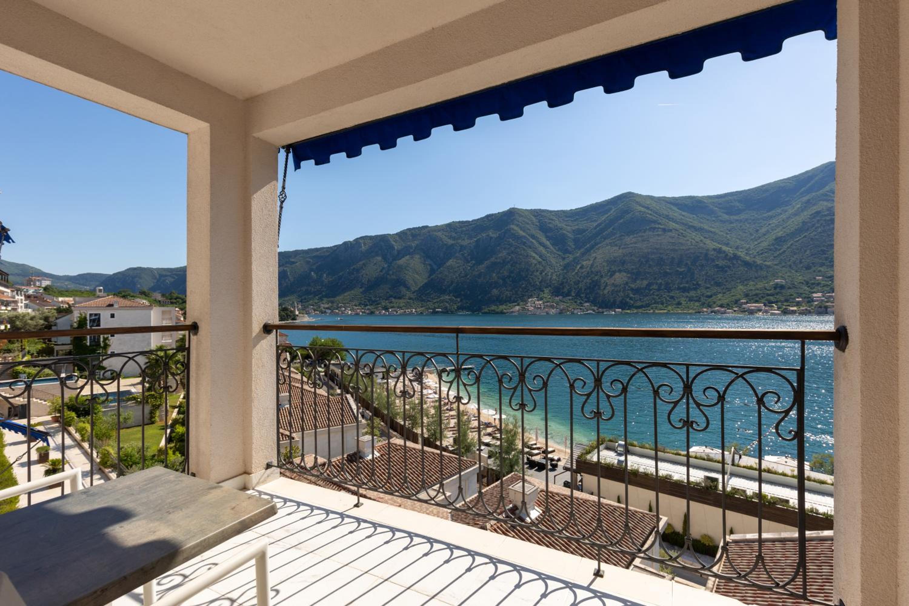 Premium Double Room with Sea View