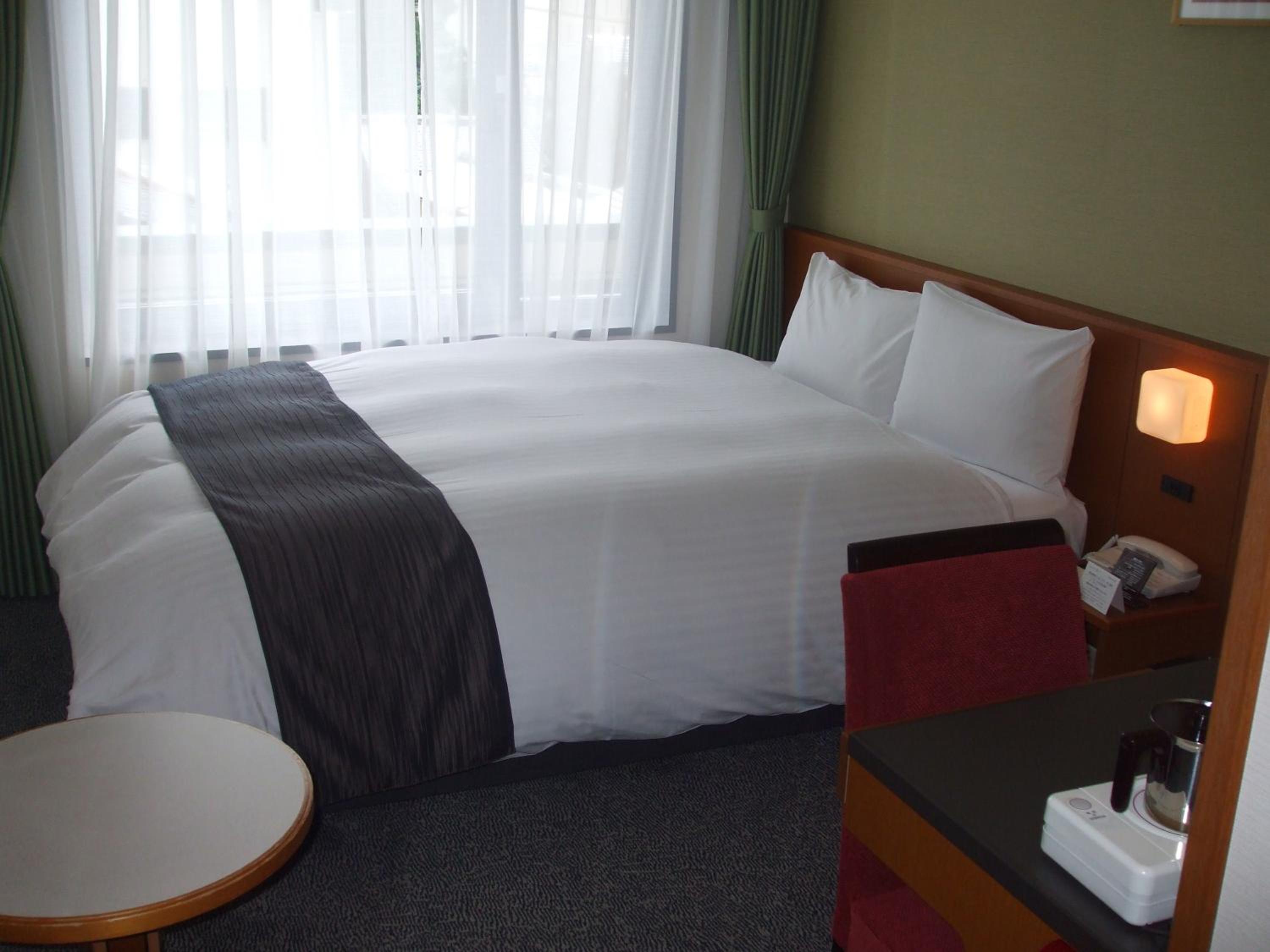 Small Double Room - Non-Smoking