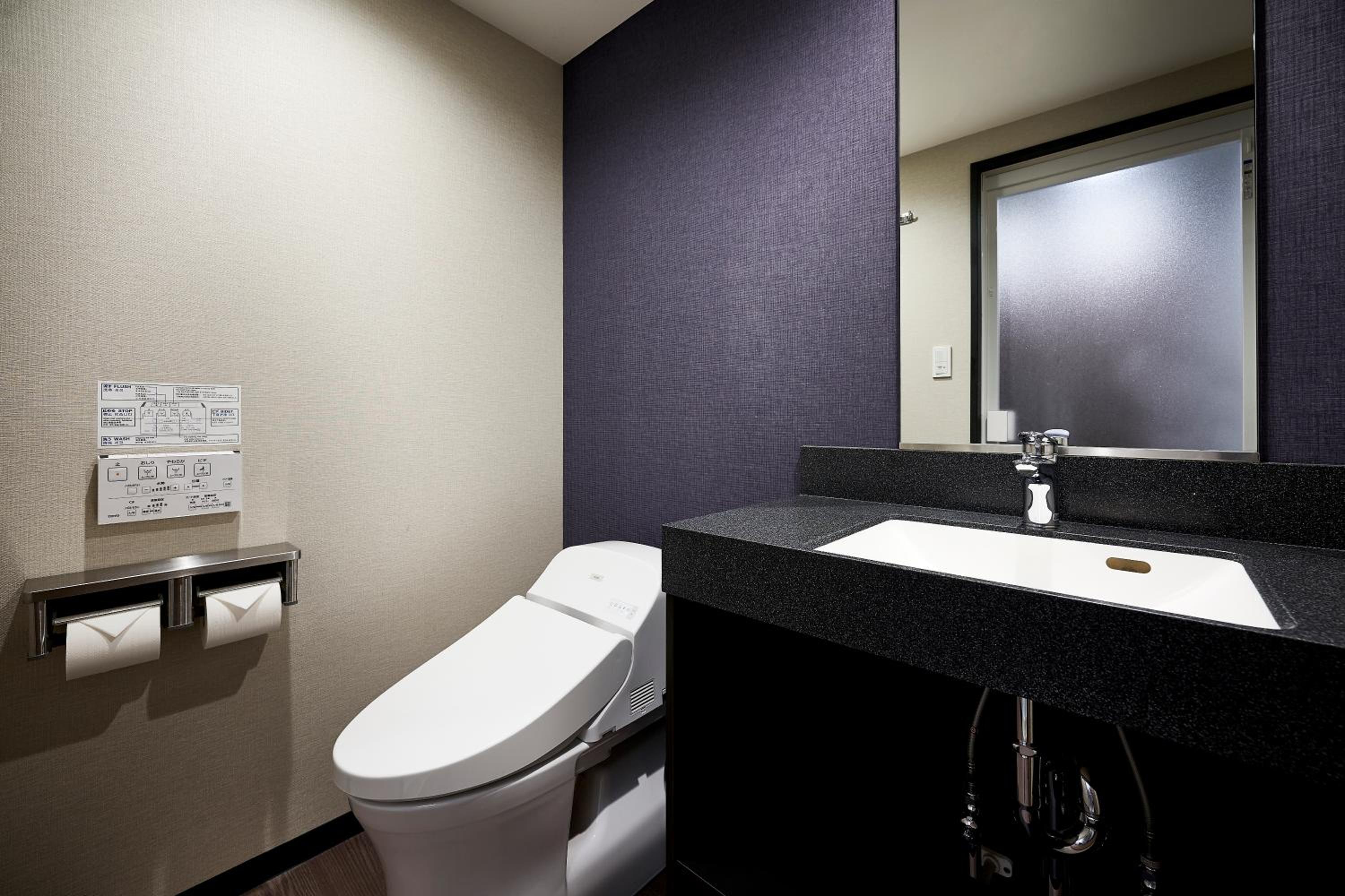 Deluxe Twin Room with Sofa Bed and Bath Tub