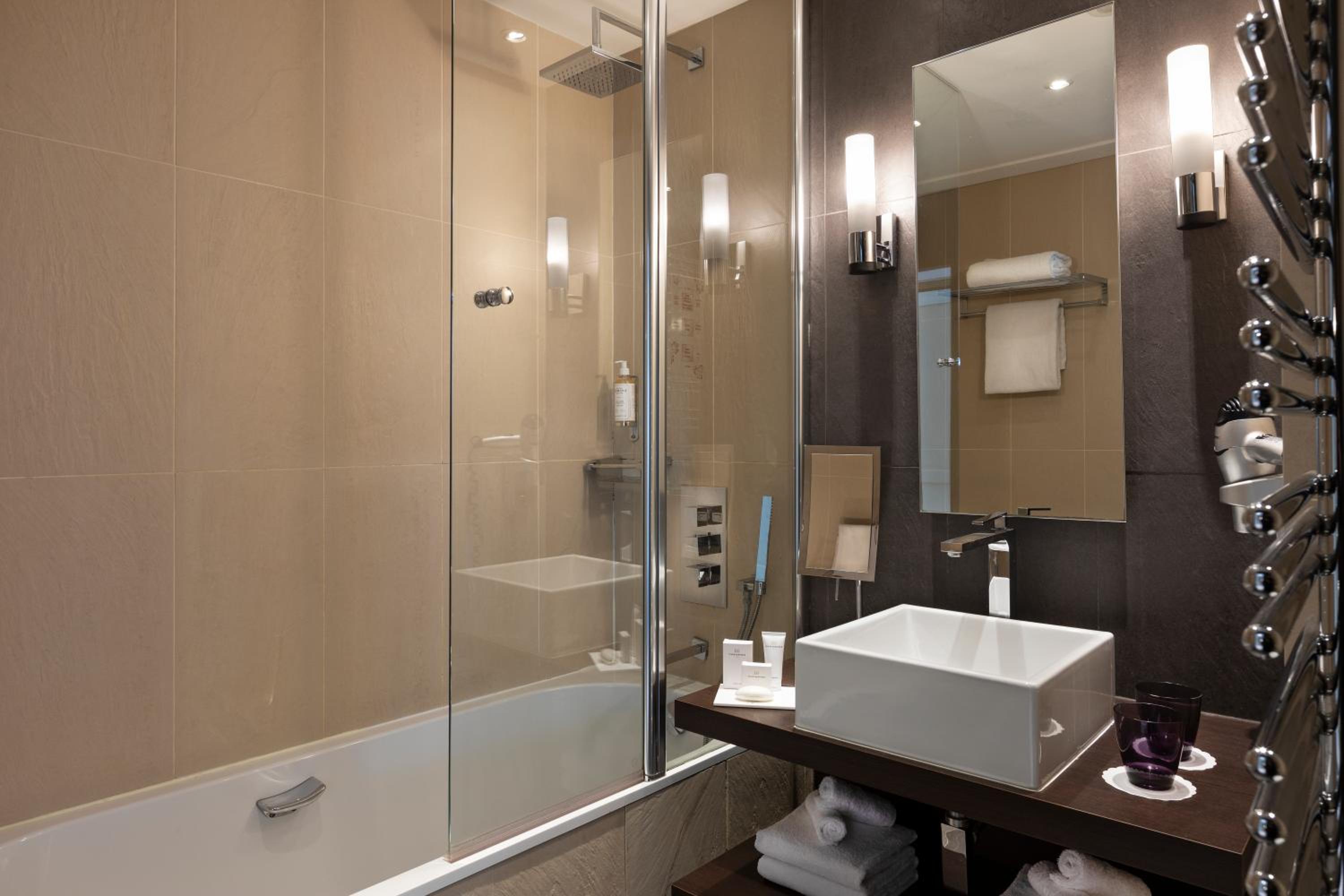 Superior Room City View