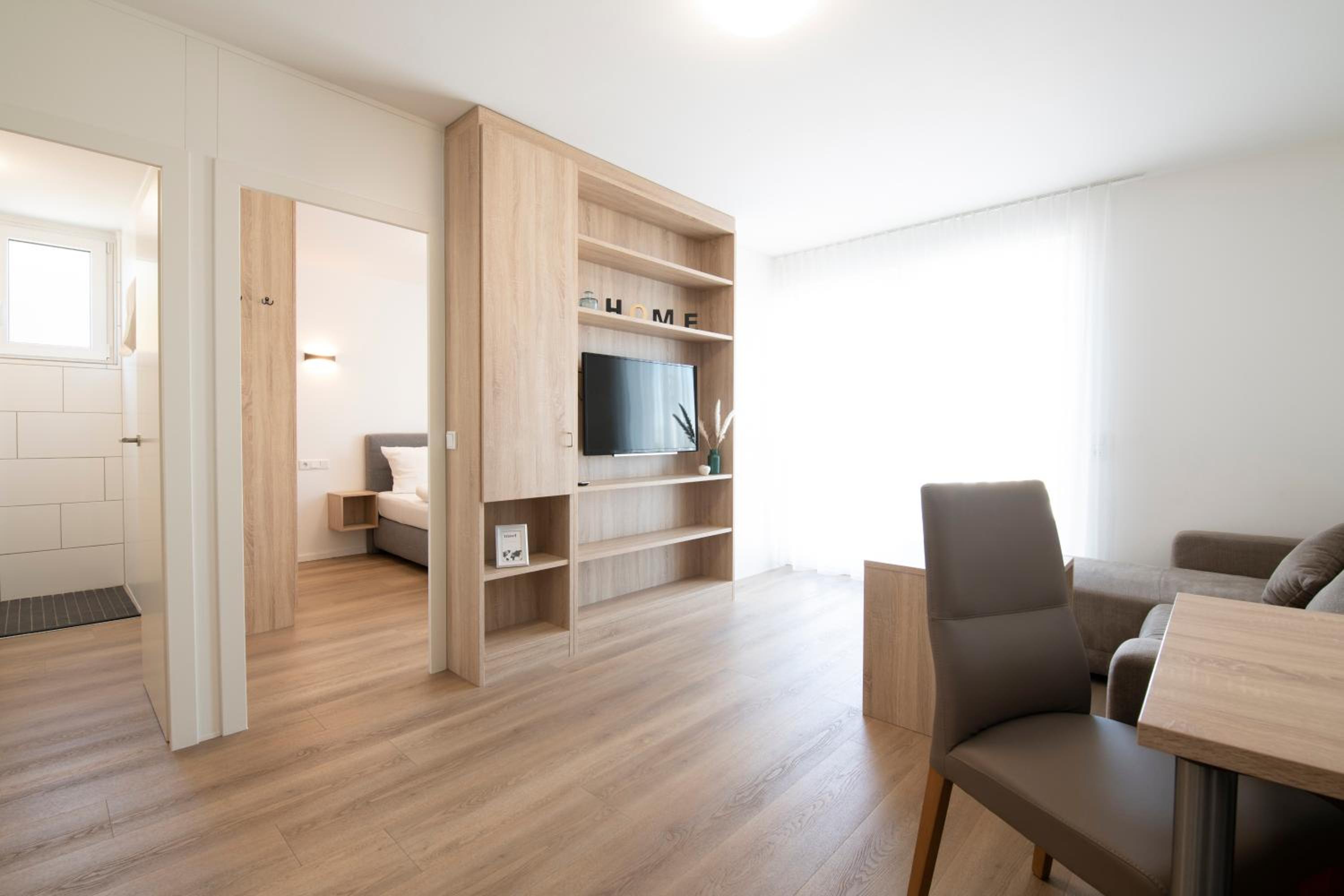 One-Bedroom Apartment