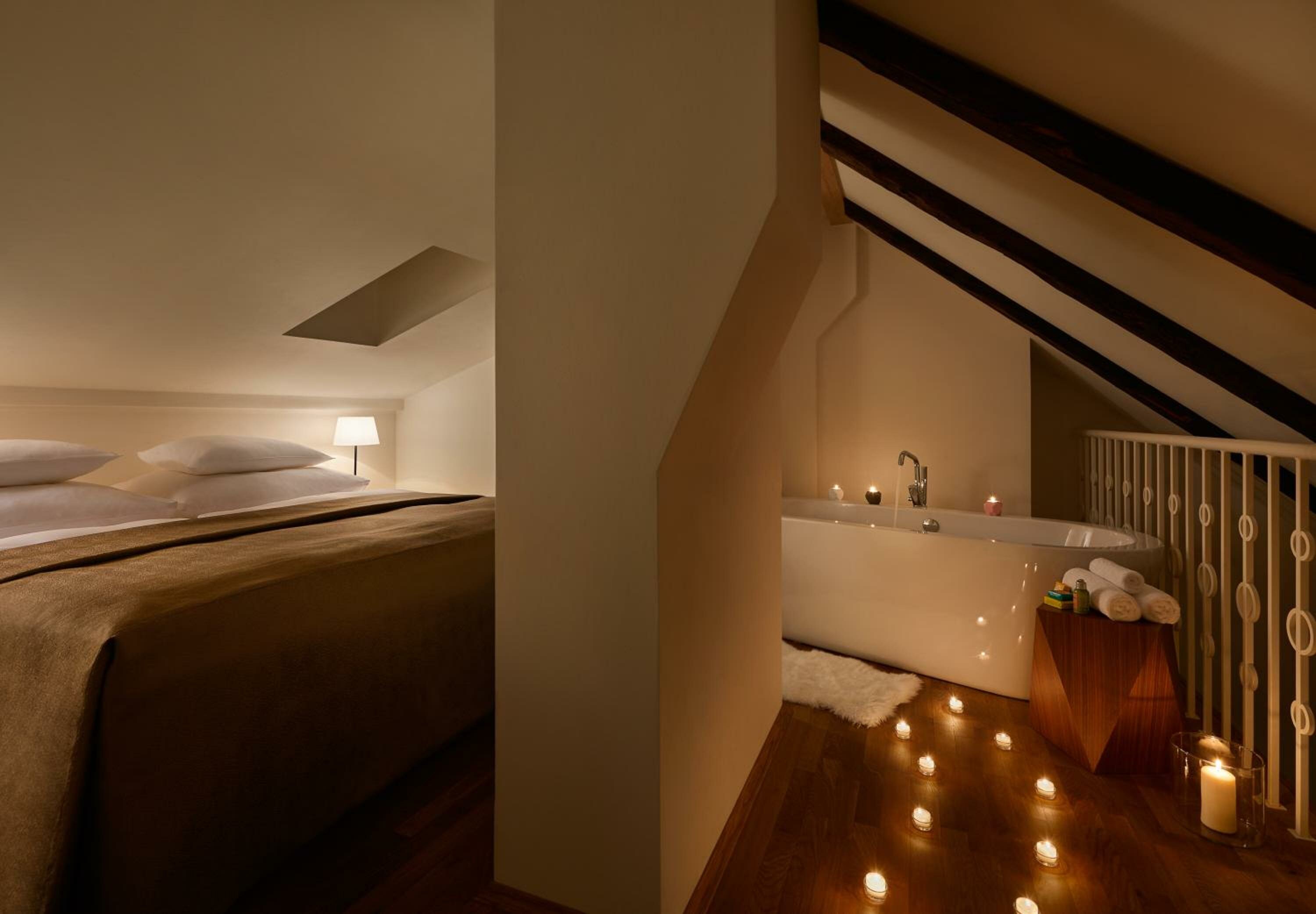 Two-Bedroom Deluxe Apartment