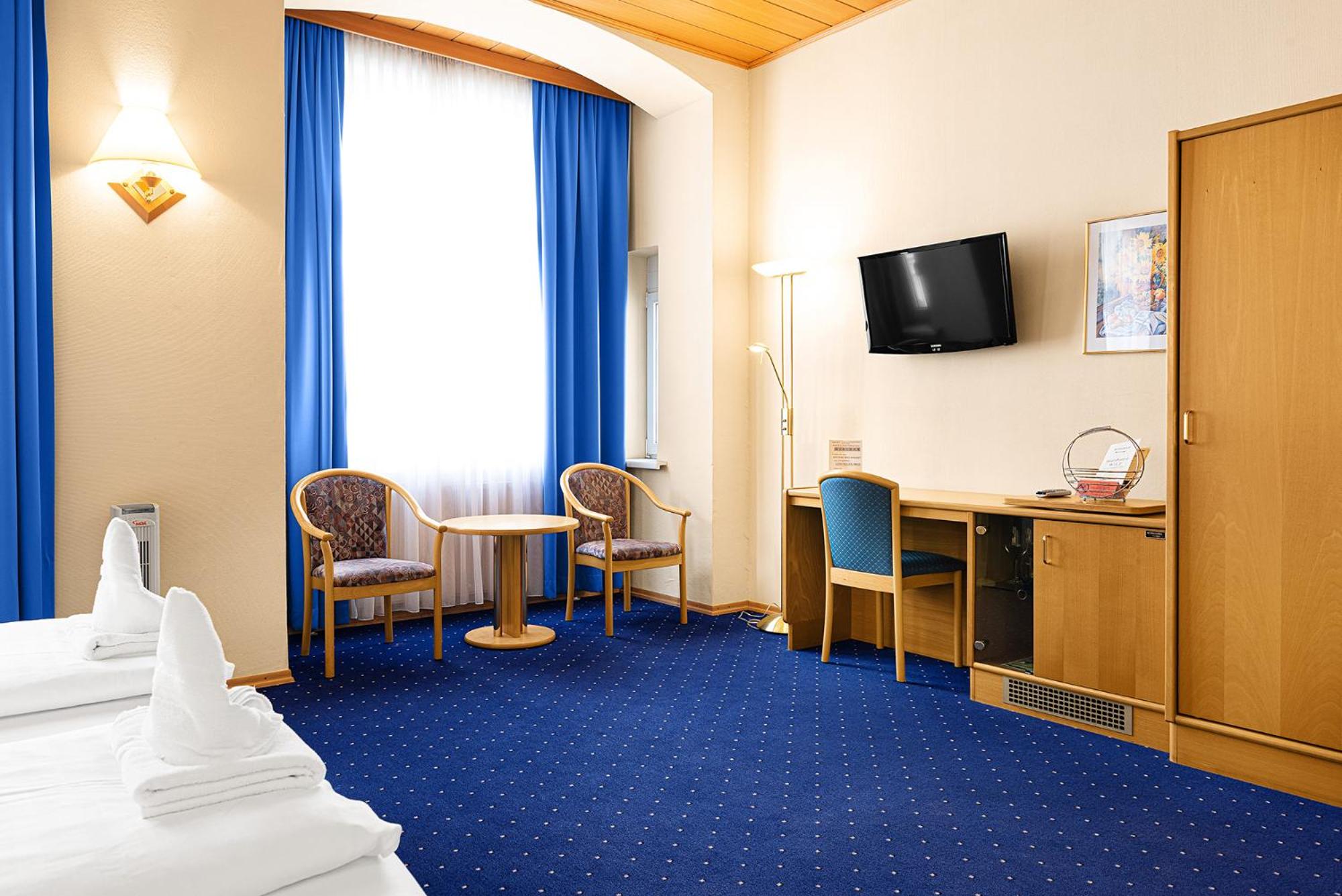 Double or Twin Room with Private Bathroom