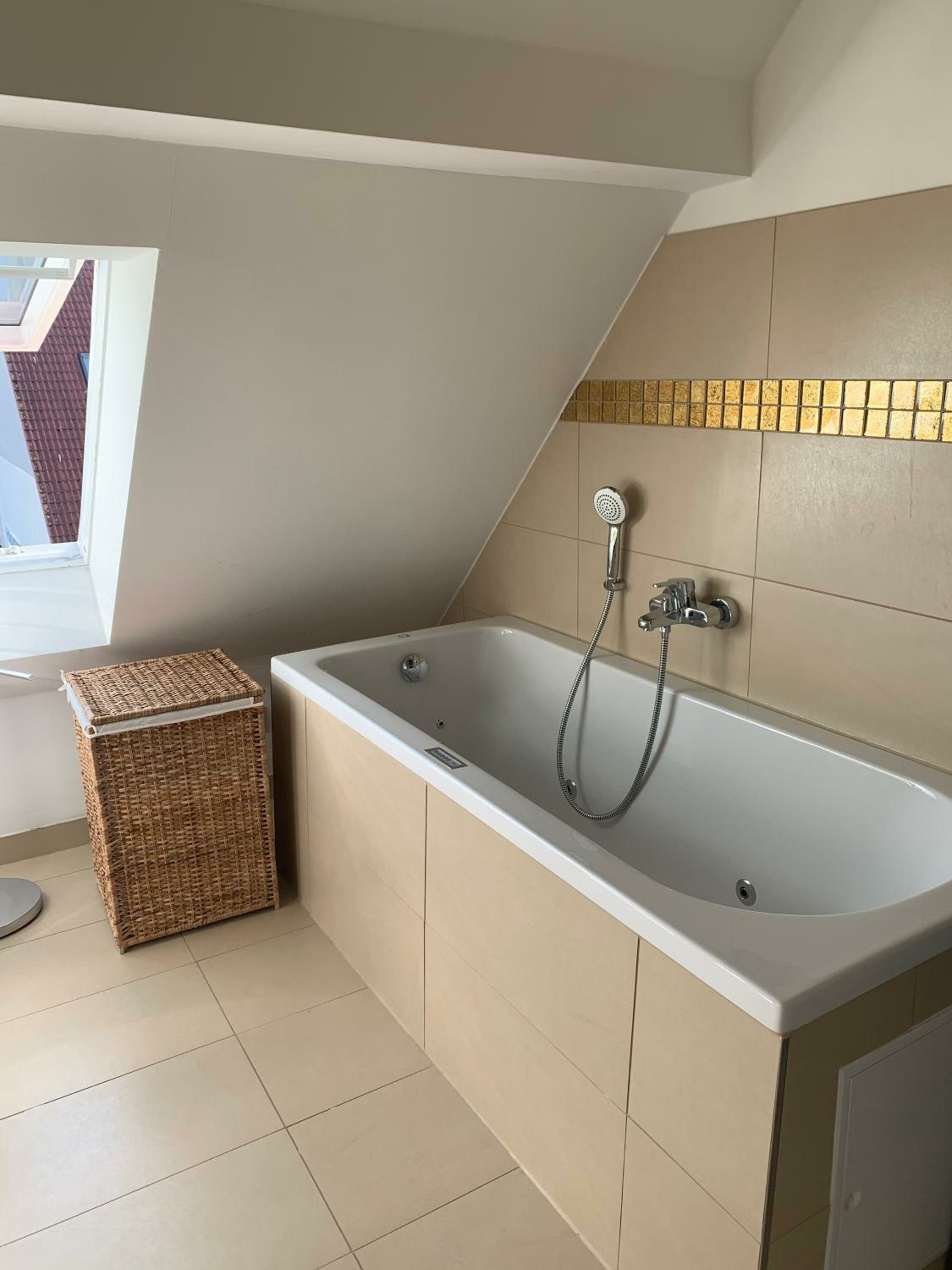 Apartment - Split Level