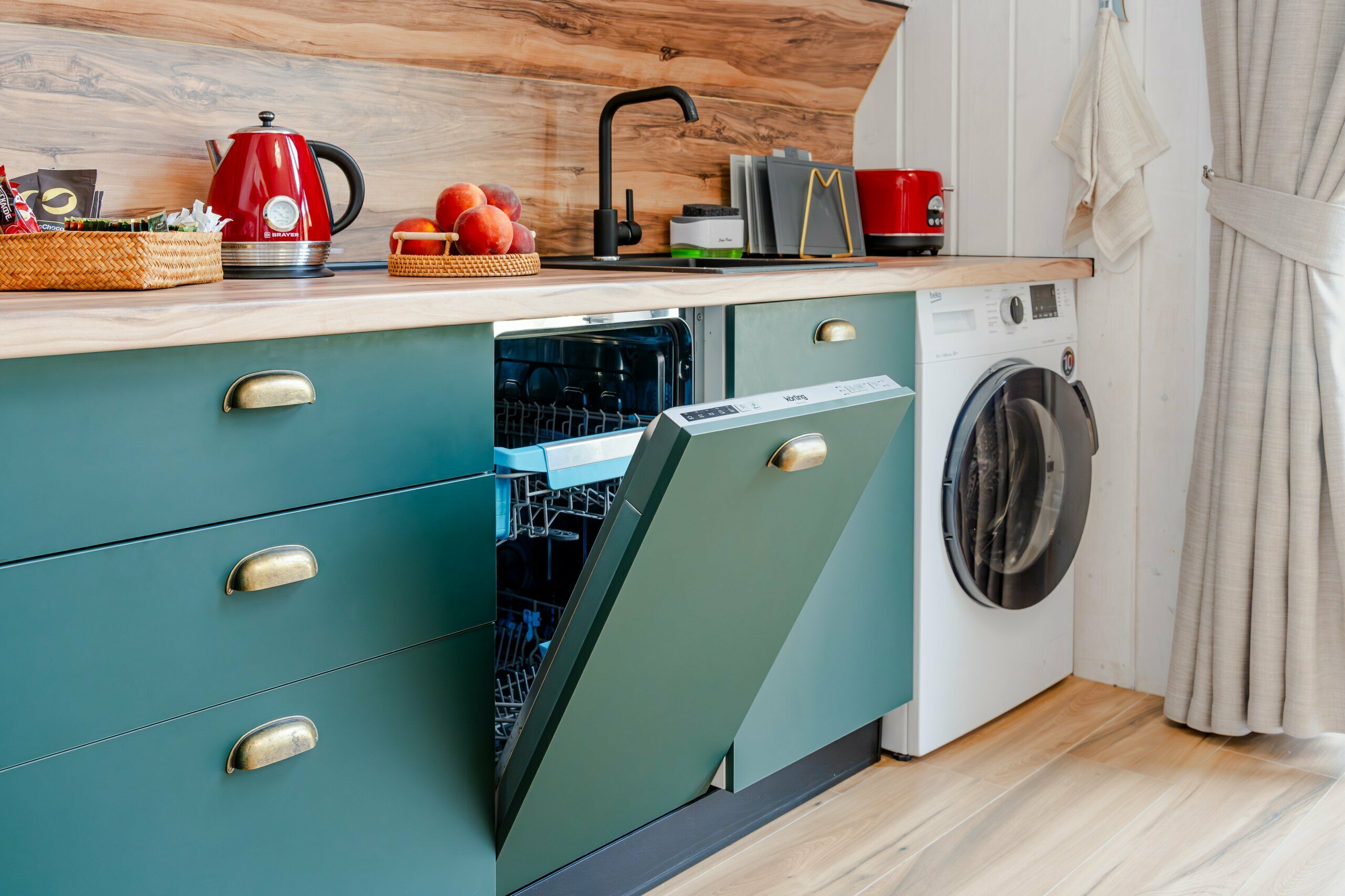 Коттедж Якорь 4 местный с 2 дополнительными местами