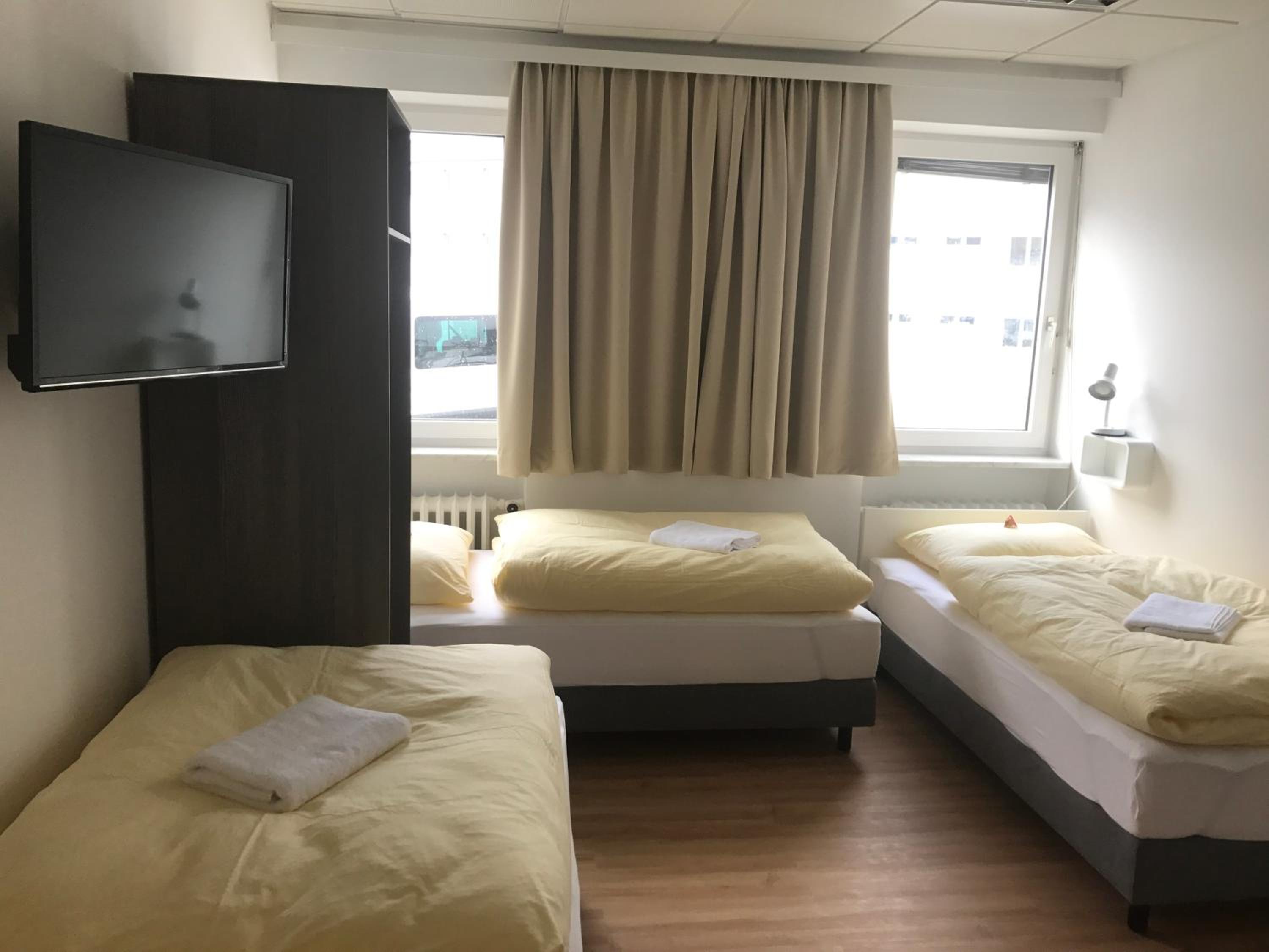 Triple Room with Private Bathroom