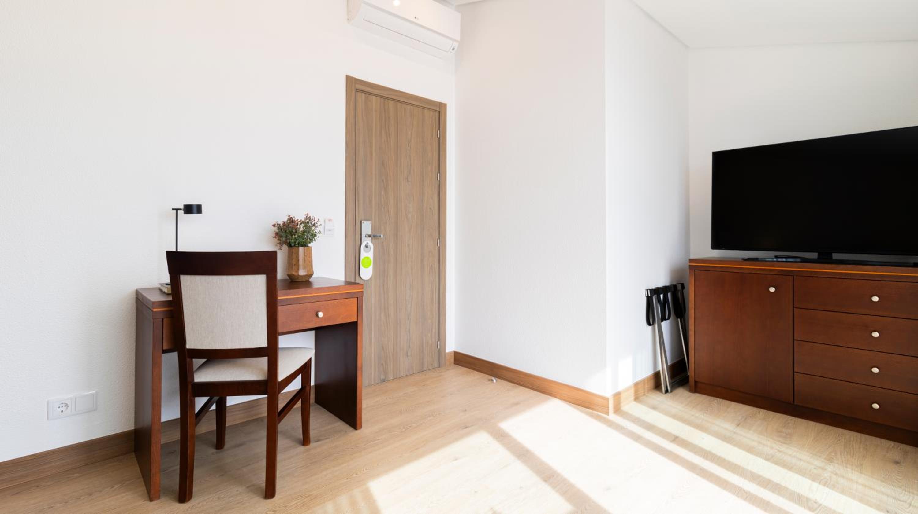 Triple Room with Balcony