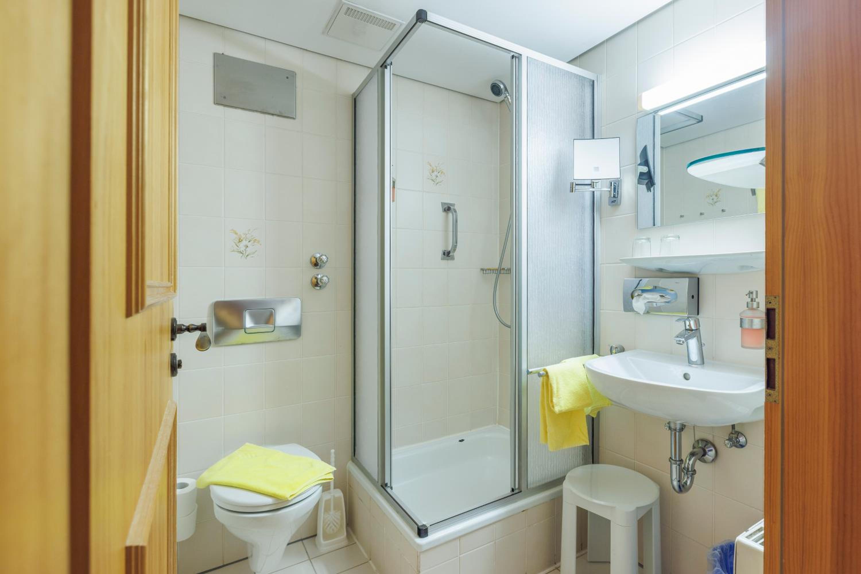 Triple Room with Balcony and Mountain View