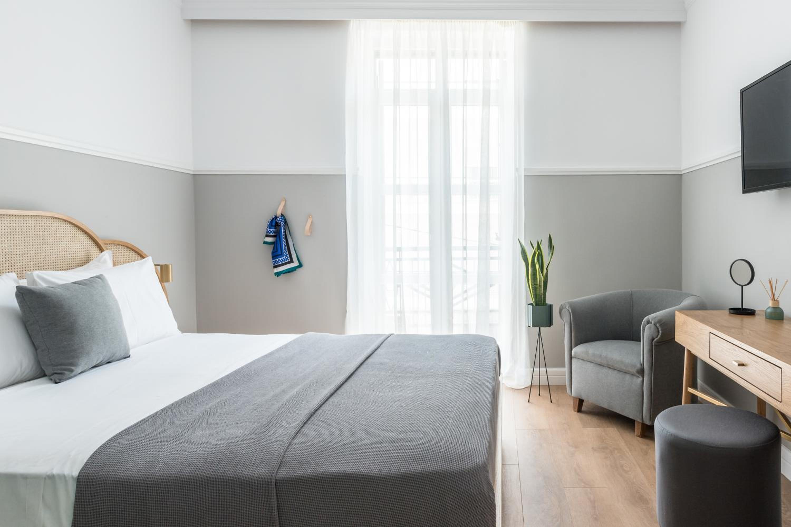 Apartment with Balcony