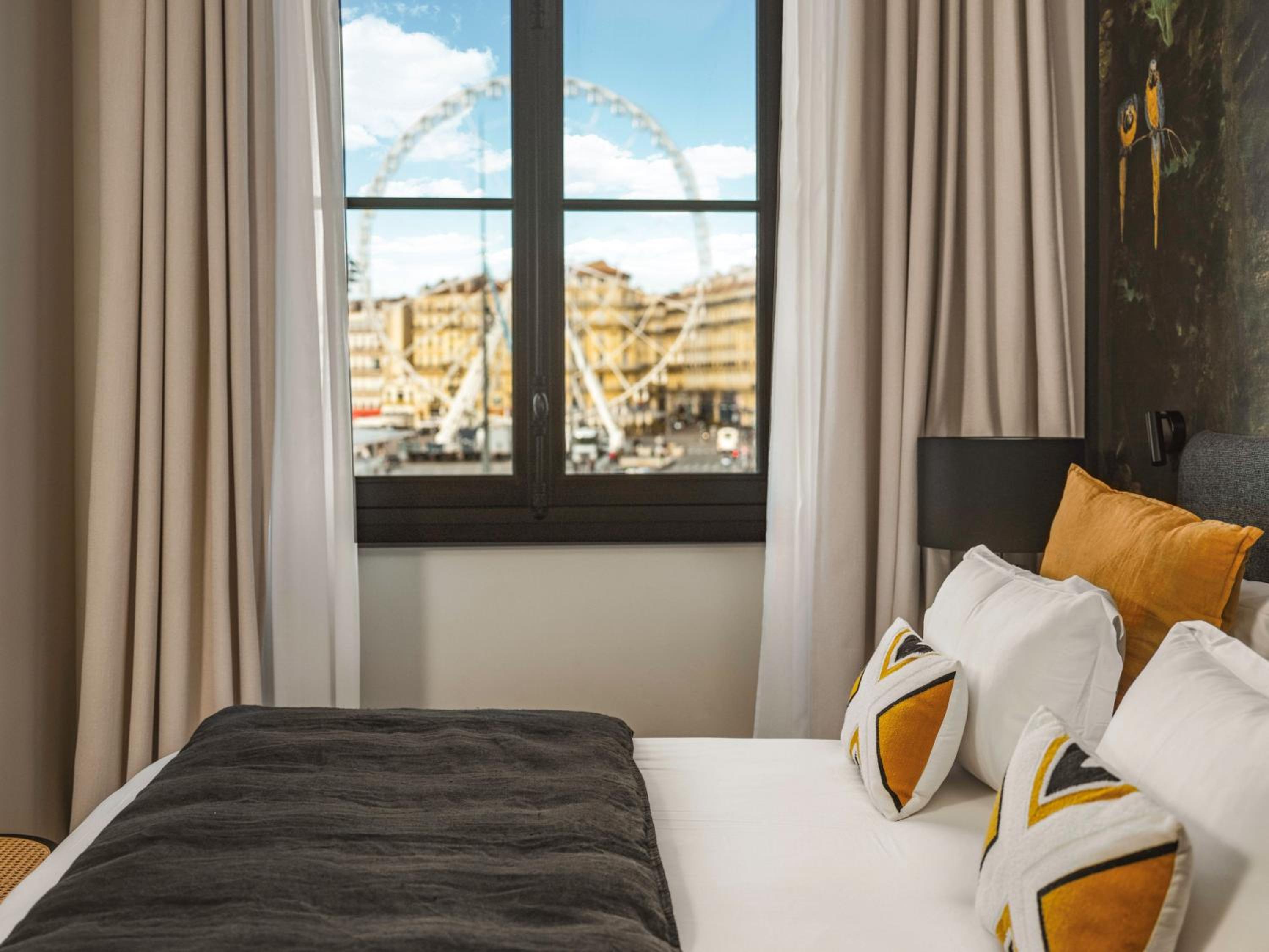 Deluxe Double Room with Harbor View