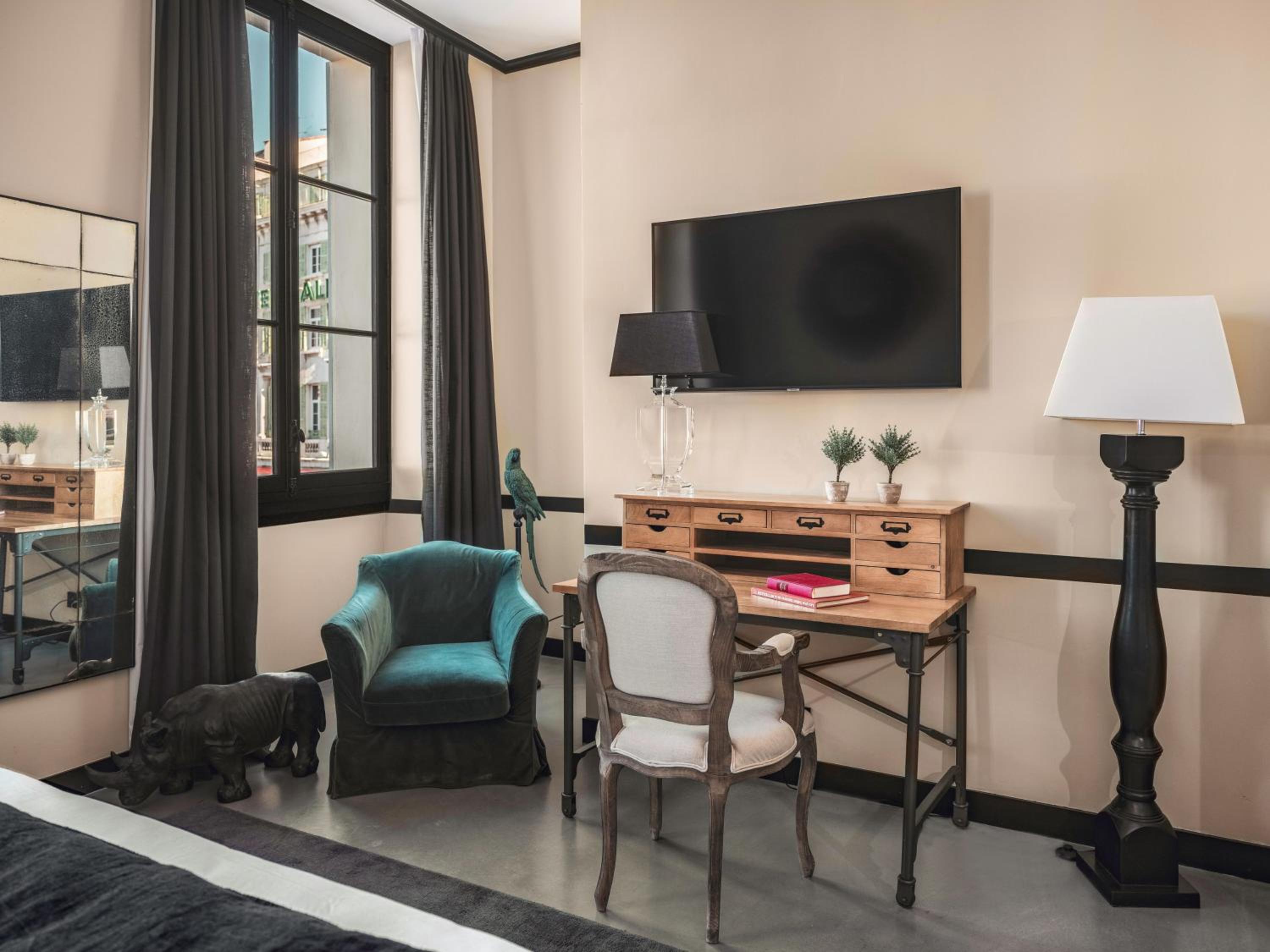 Deluxe Double Room with Harbor View