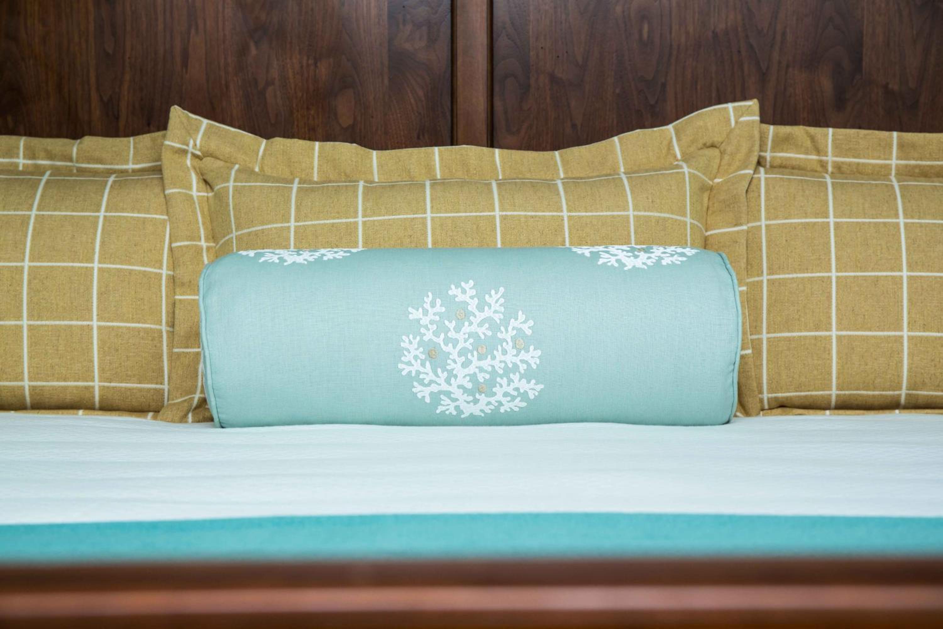 Courtyard View Room with Two Queen Beds