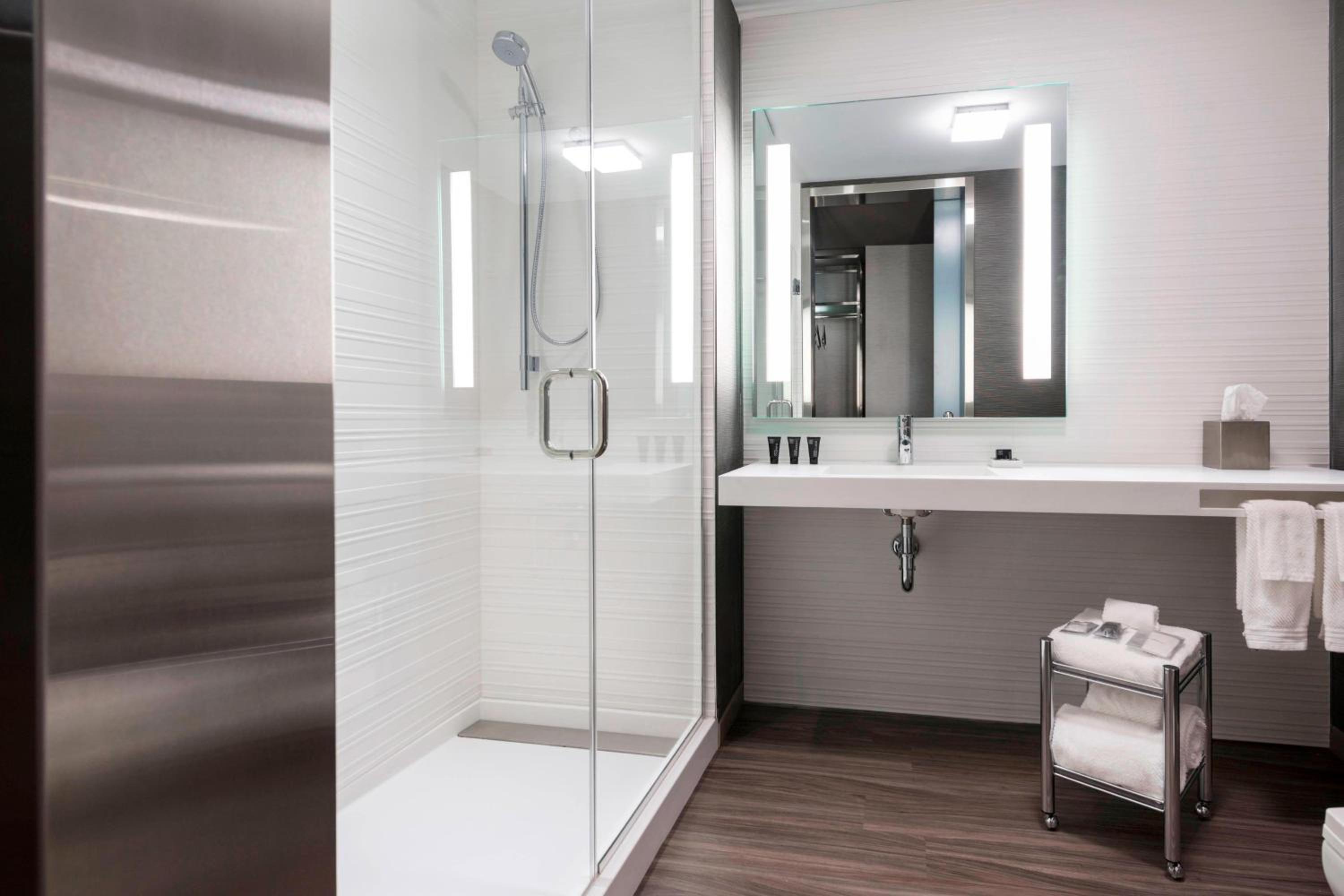One-Bedroom Suite