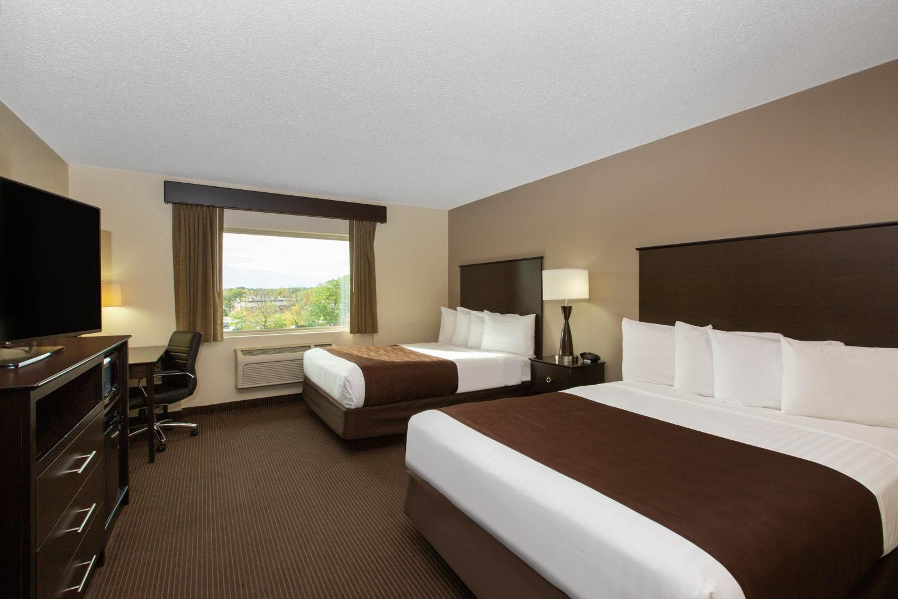 Queen Room with Two Queen Beds - Non-Smoking