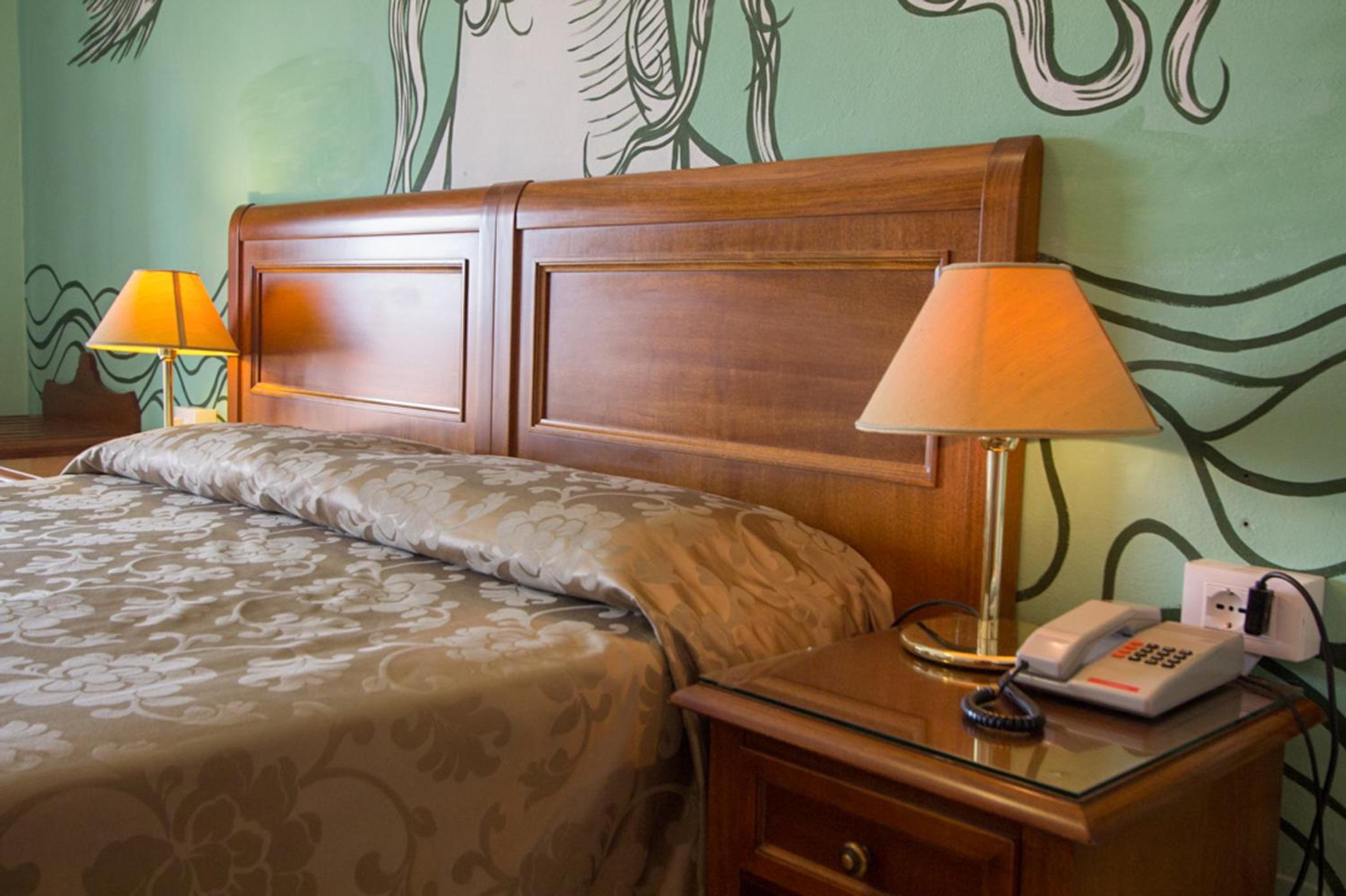 Double Room with Balcony and Partial Sea View