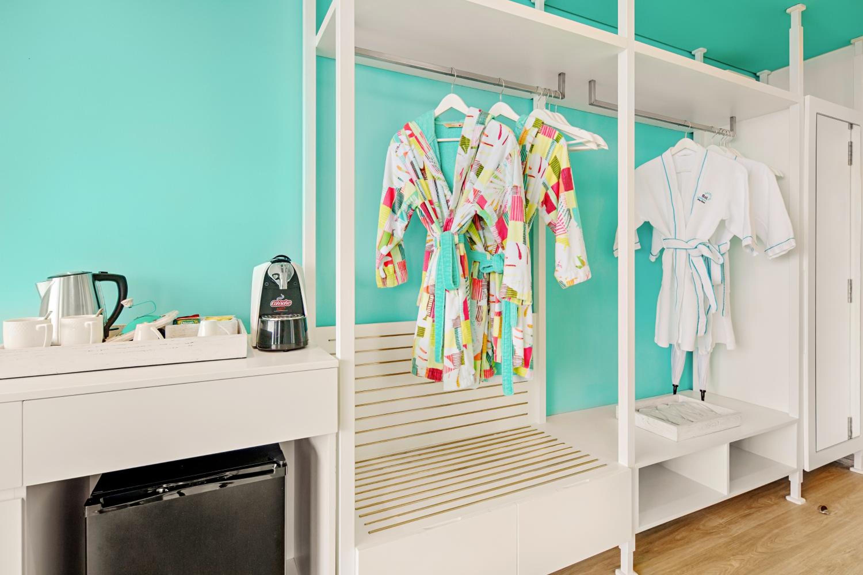 Superior Room with Pool Access