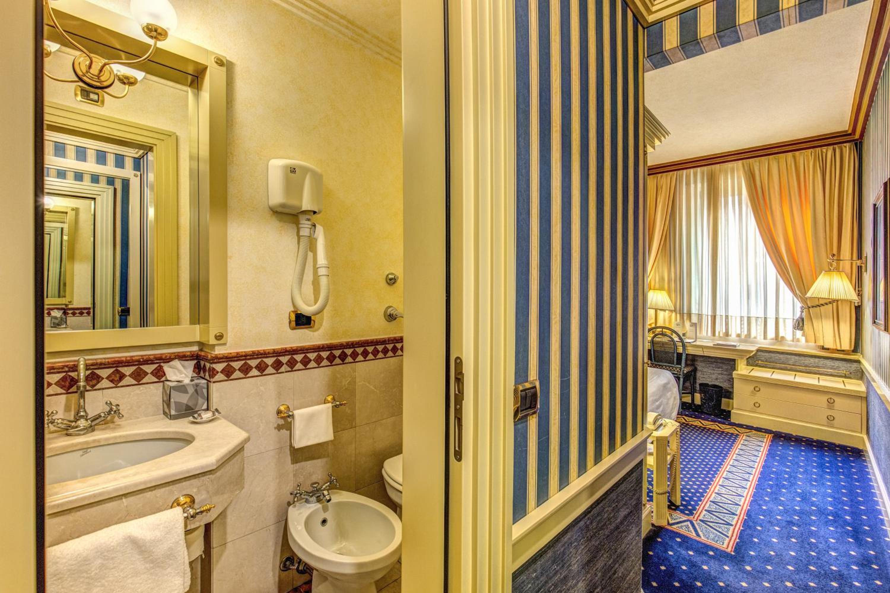 Single Room