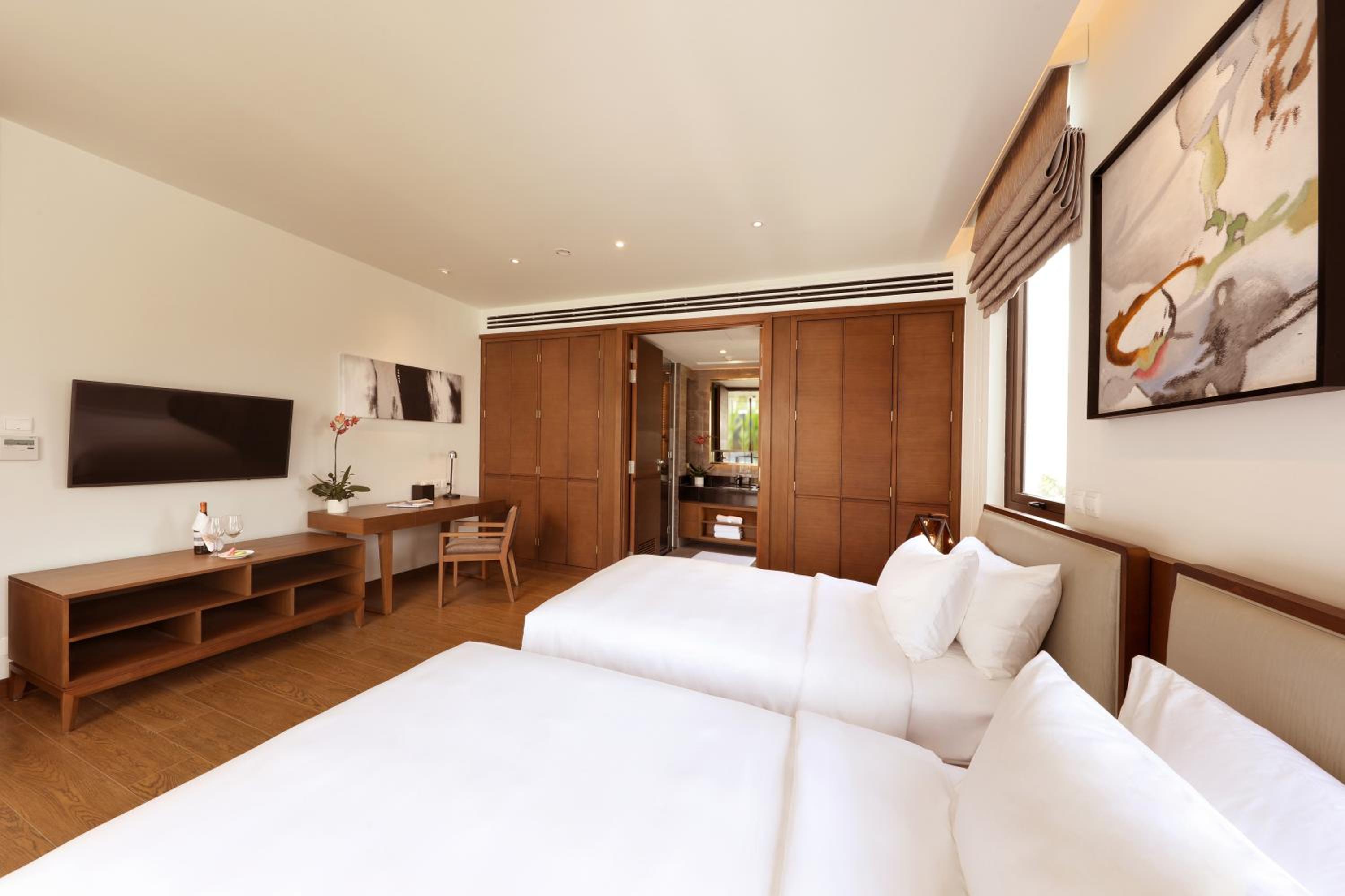 2 Bedrooms Deluxe Garden View Villa