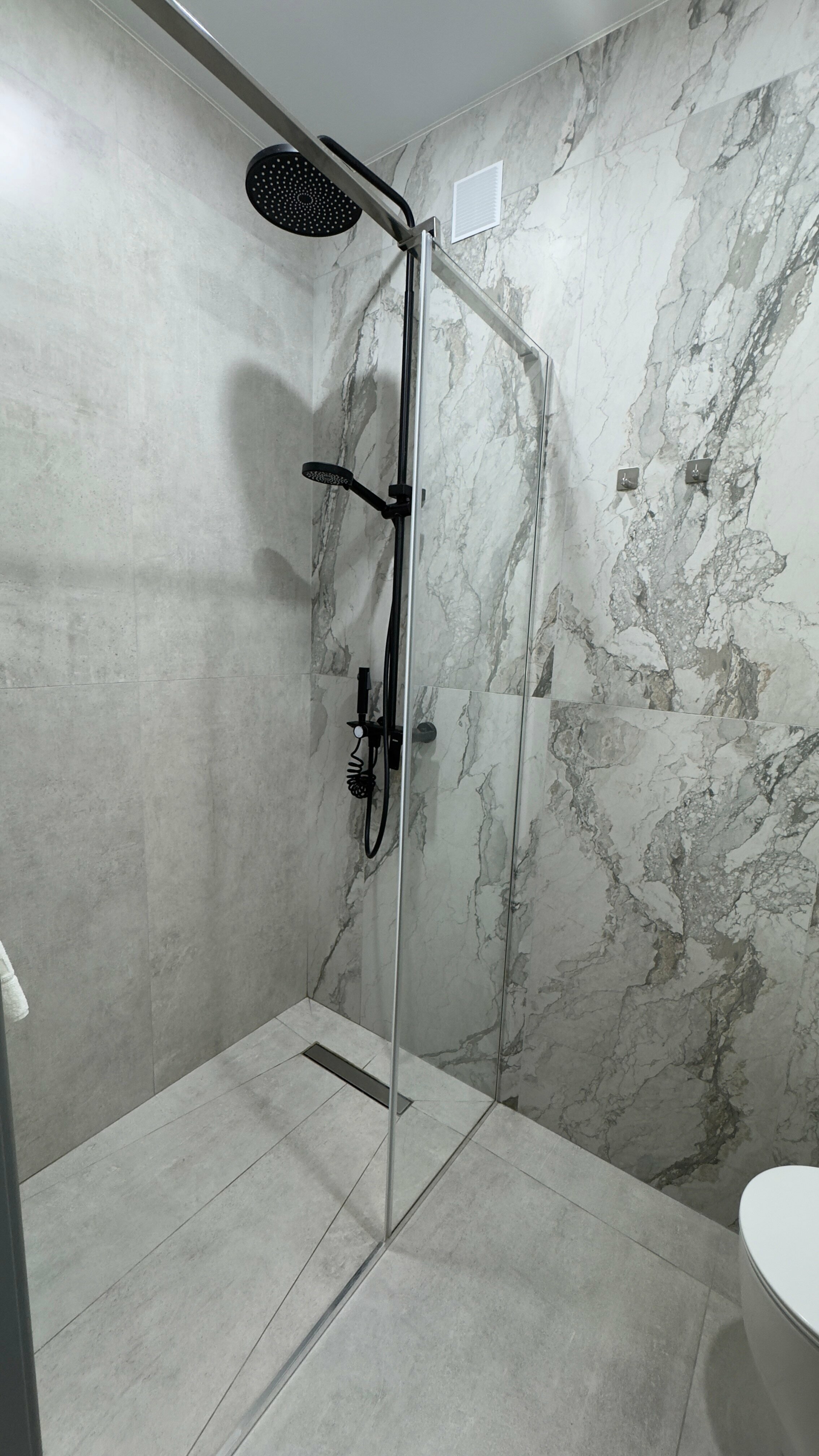 Комфорт с двориком( 2+2 дети)