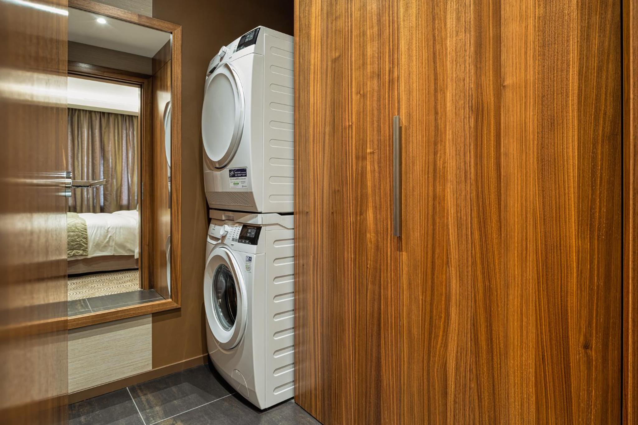 Superior One Bedroom Residence