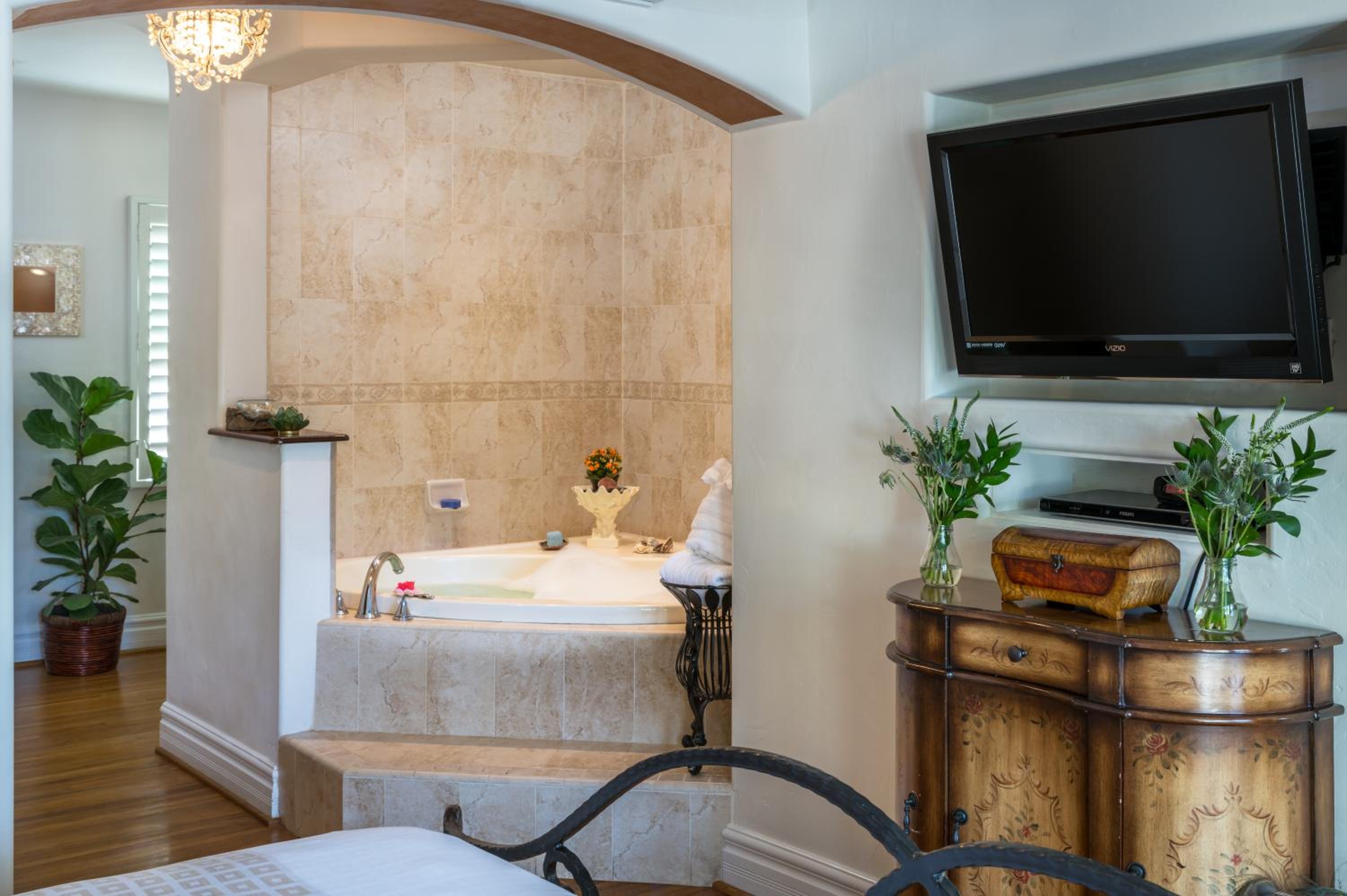 Santa Barbara Casita