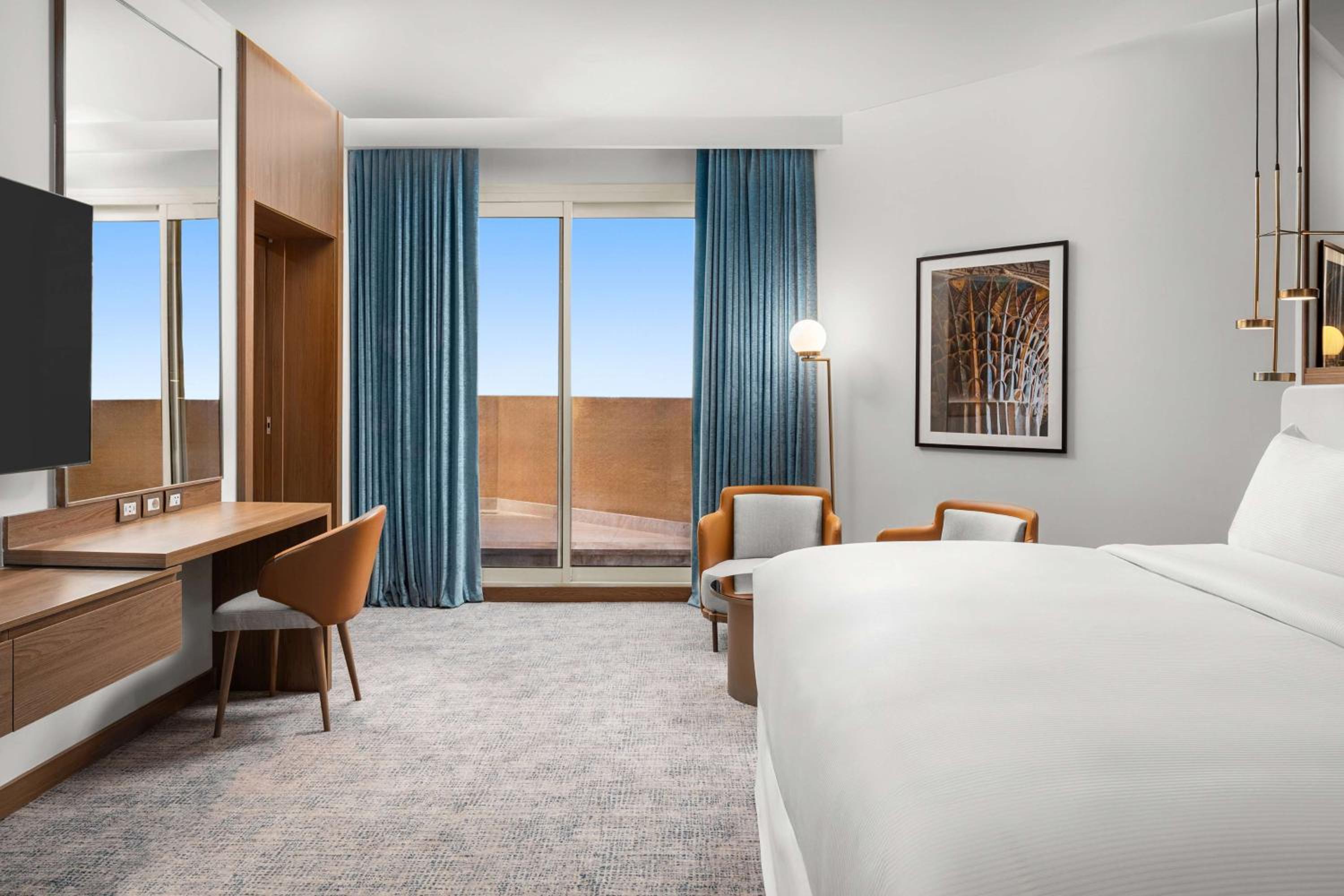 Premium Executive Suite