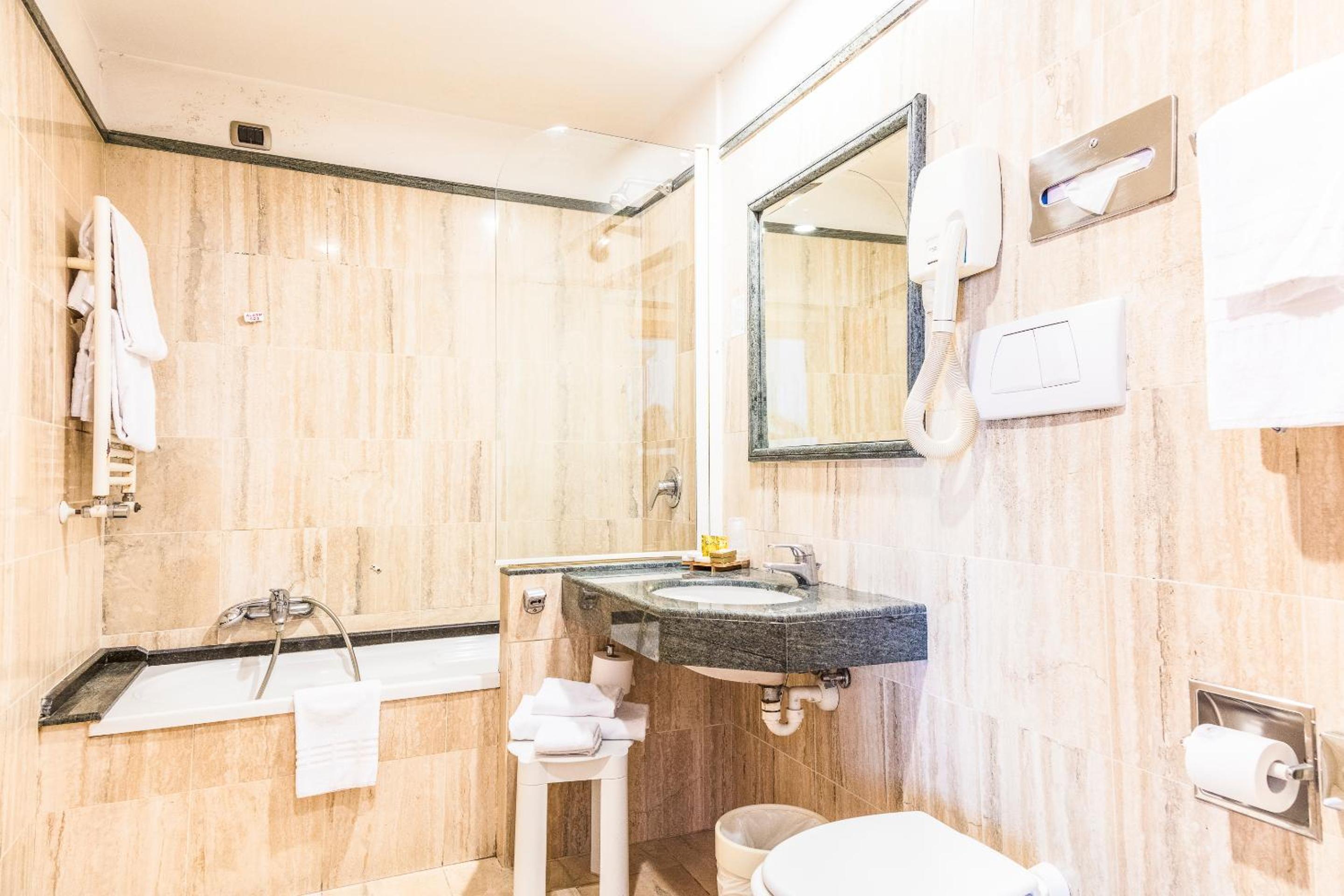 Deluxe Room with Balcony