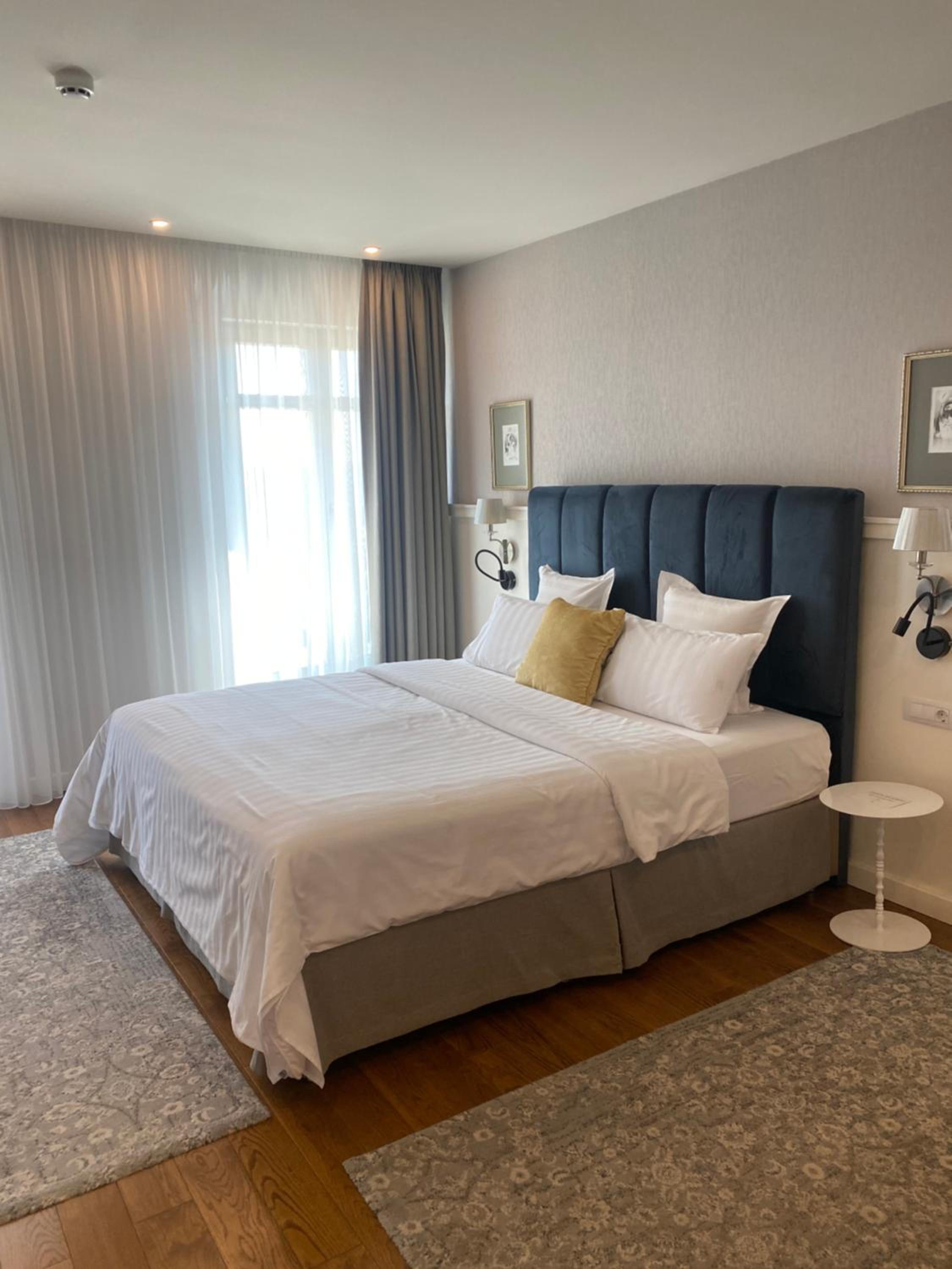 Deluxe Double Room with Balcony and Sea View