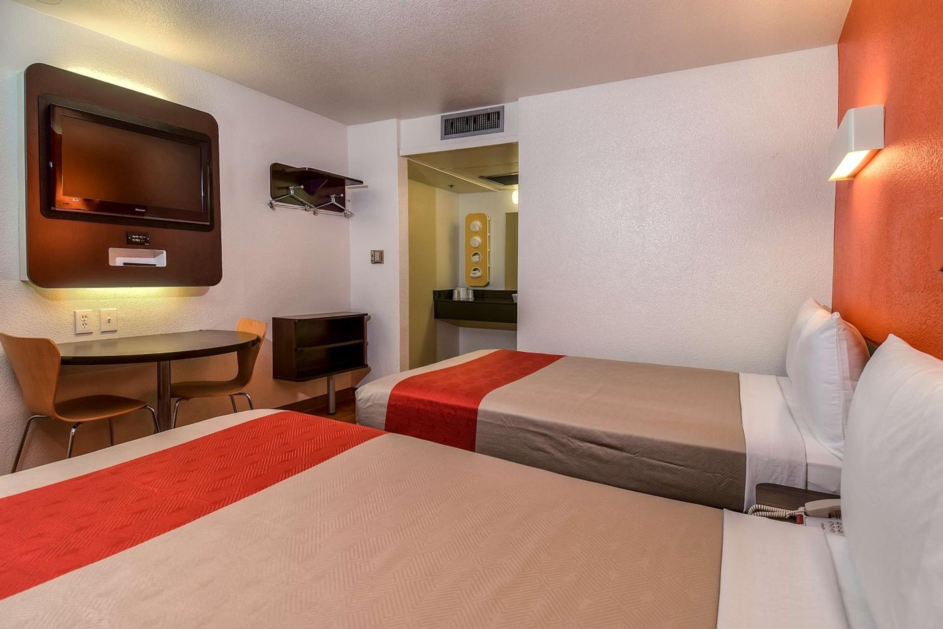 Premium Quadruple Room - Non-Smoking