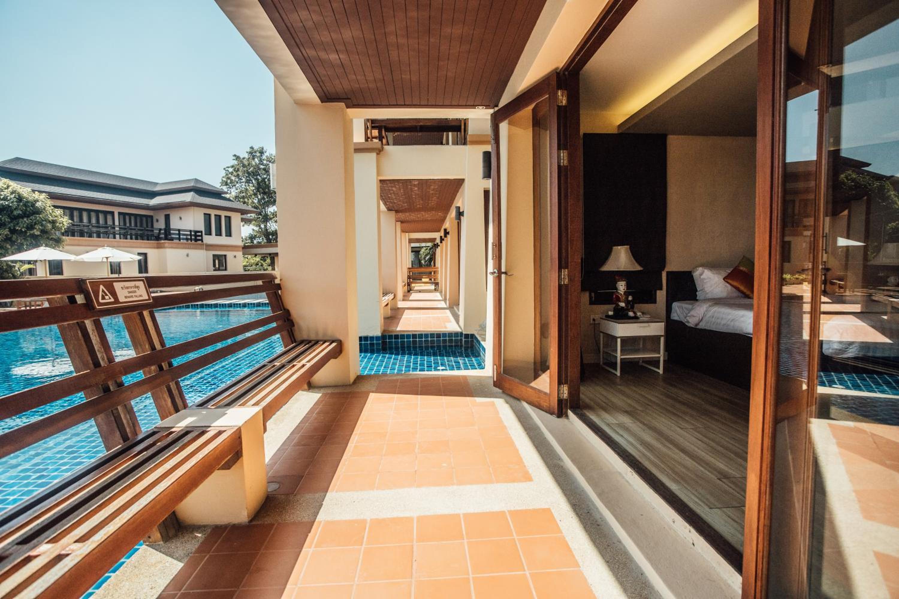 Suite with Pool View