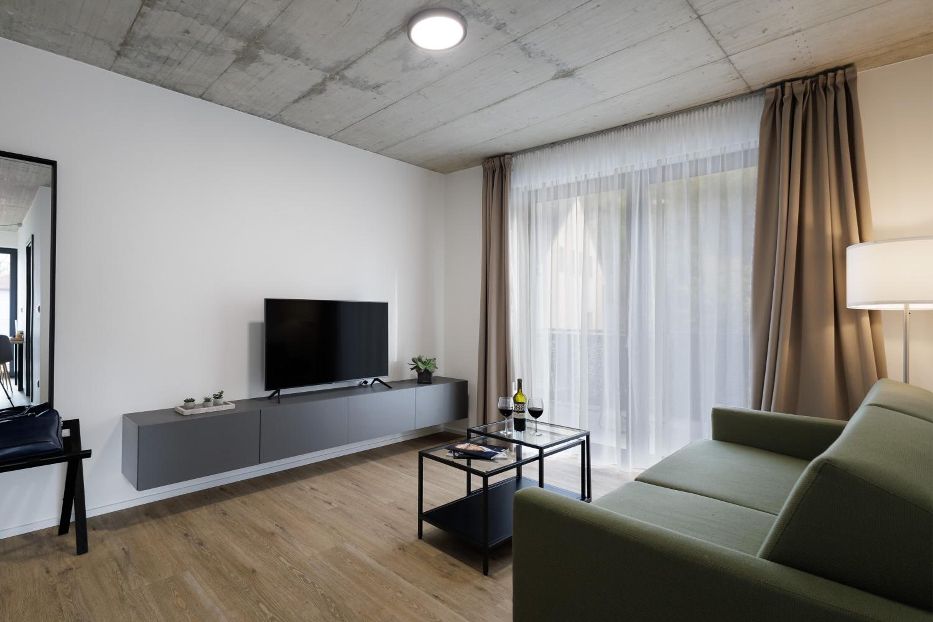 Apartment with Terrace