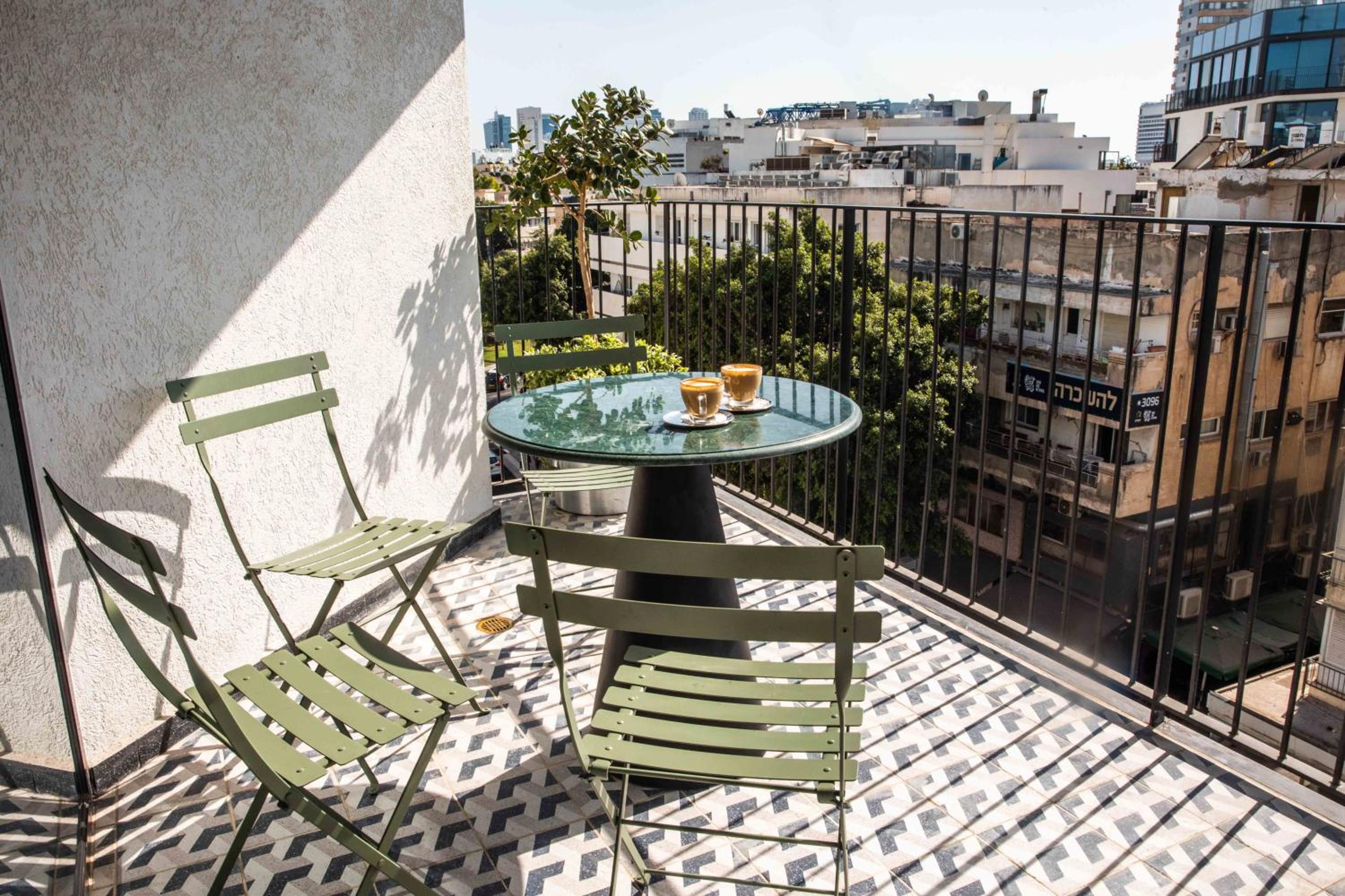 Junior Suite with Balcony