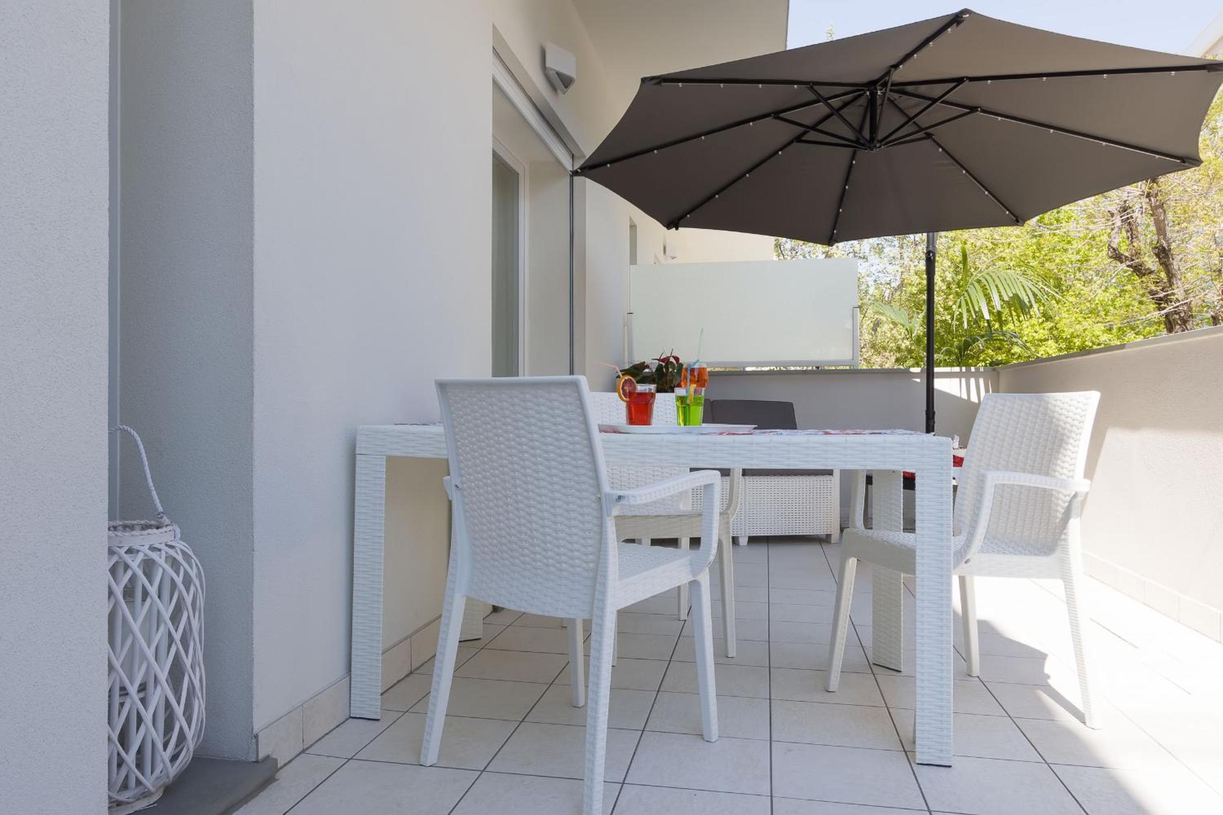 Apartment with Terrace