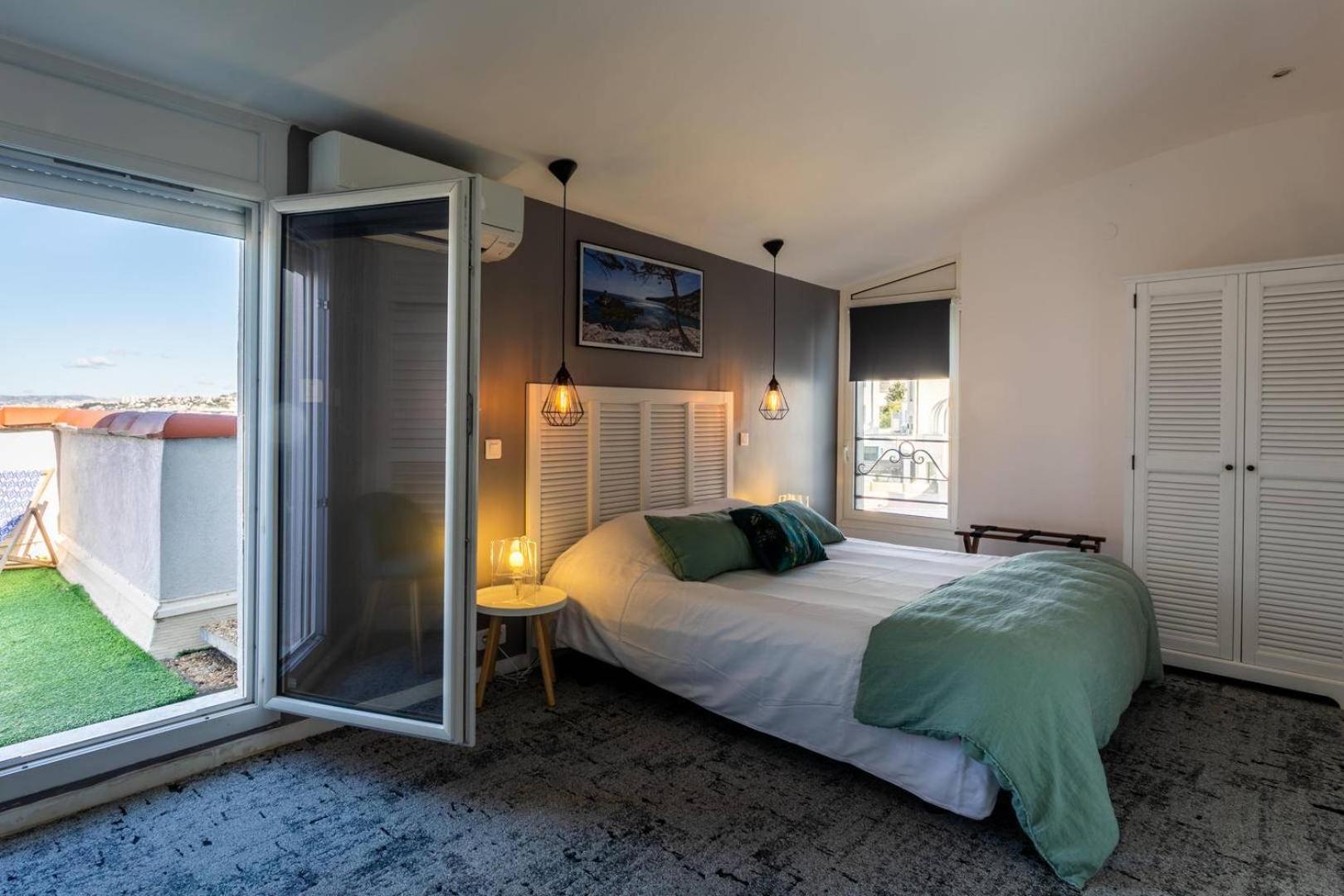 Quadruple Room with Terrace and Sea