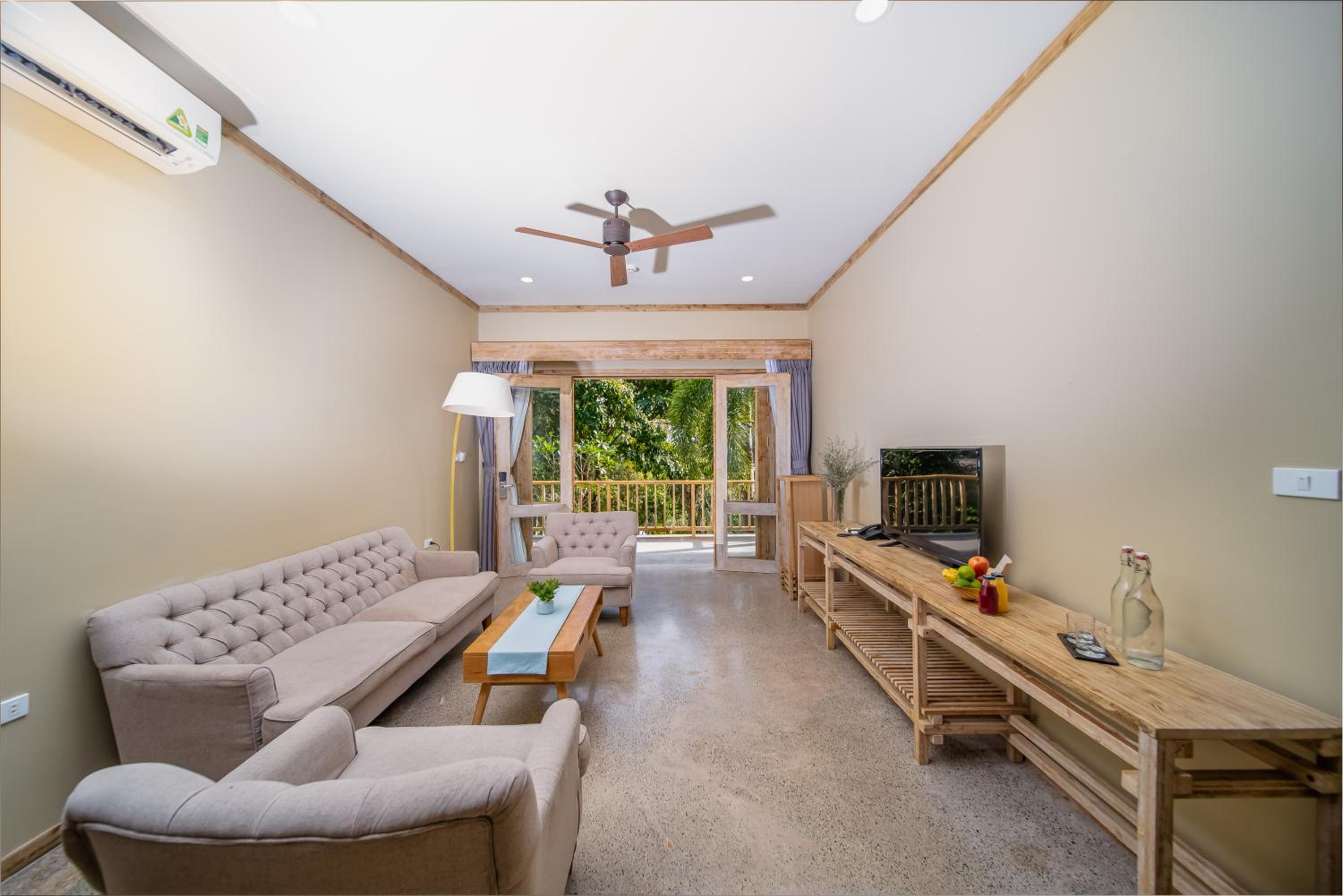 Lahana 2-Bedroom Villa