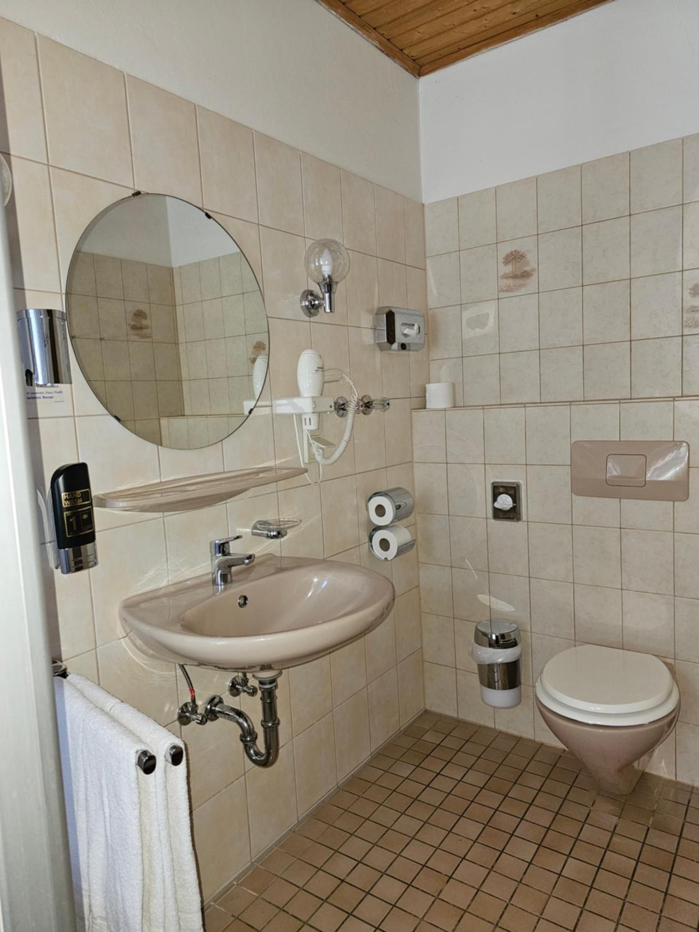 Quadruple Room with Bath