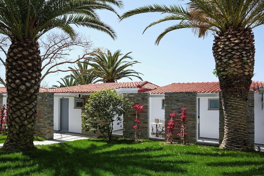Bungalow Garden View