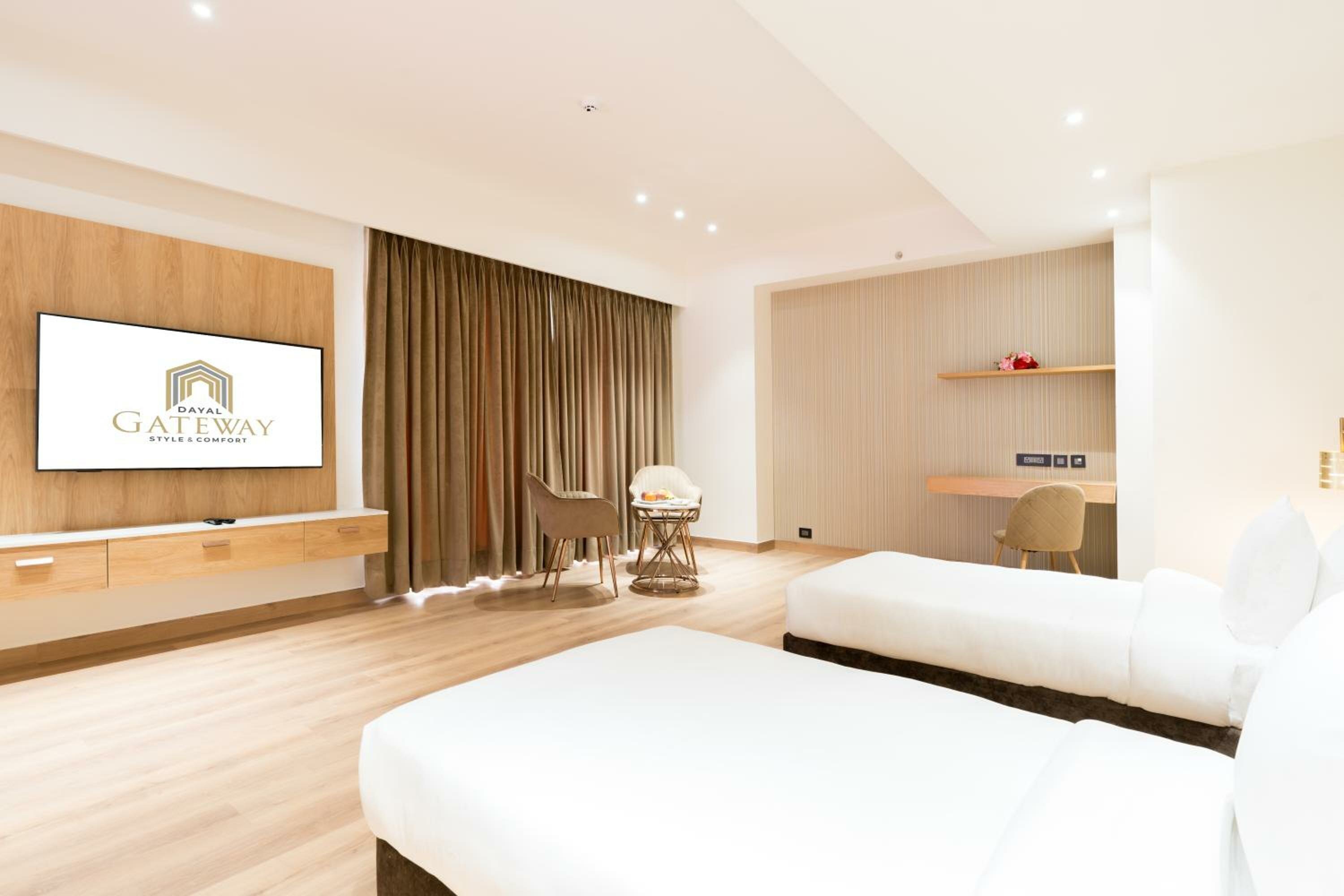 Deluxe Twin Room