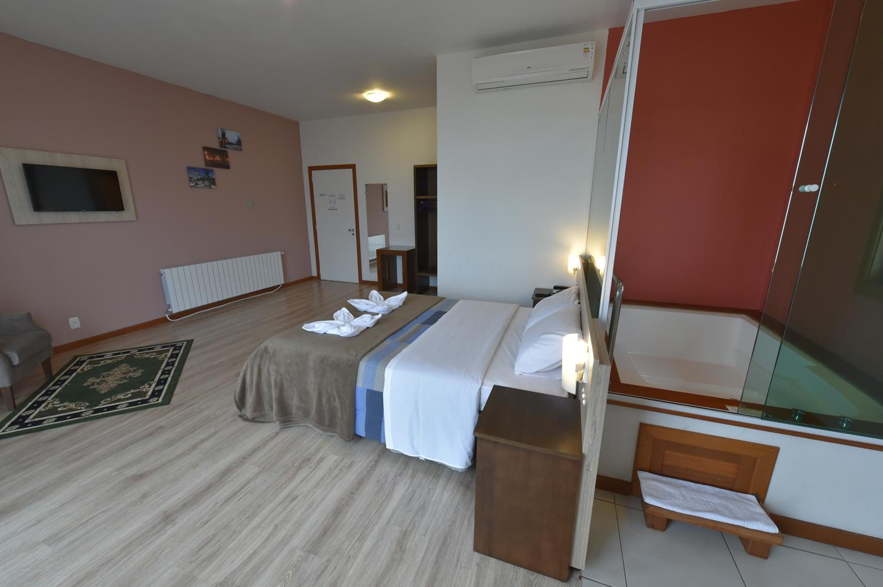 Superior Double Room with Bath