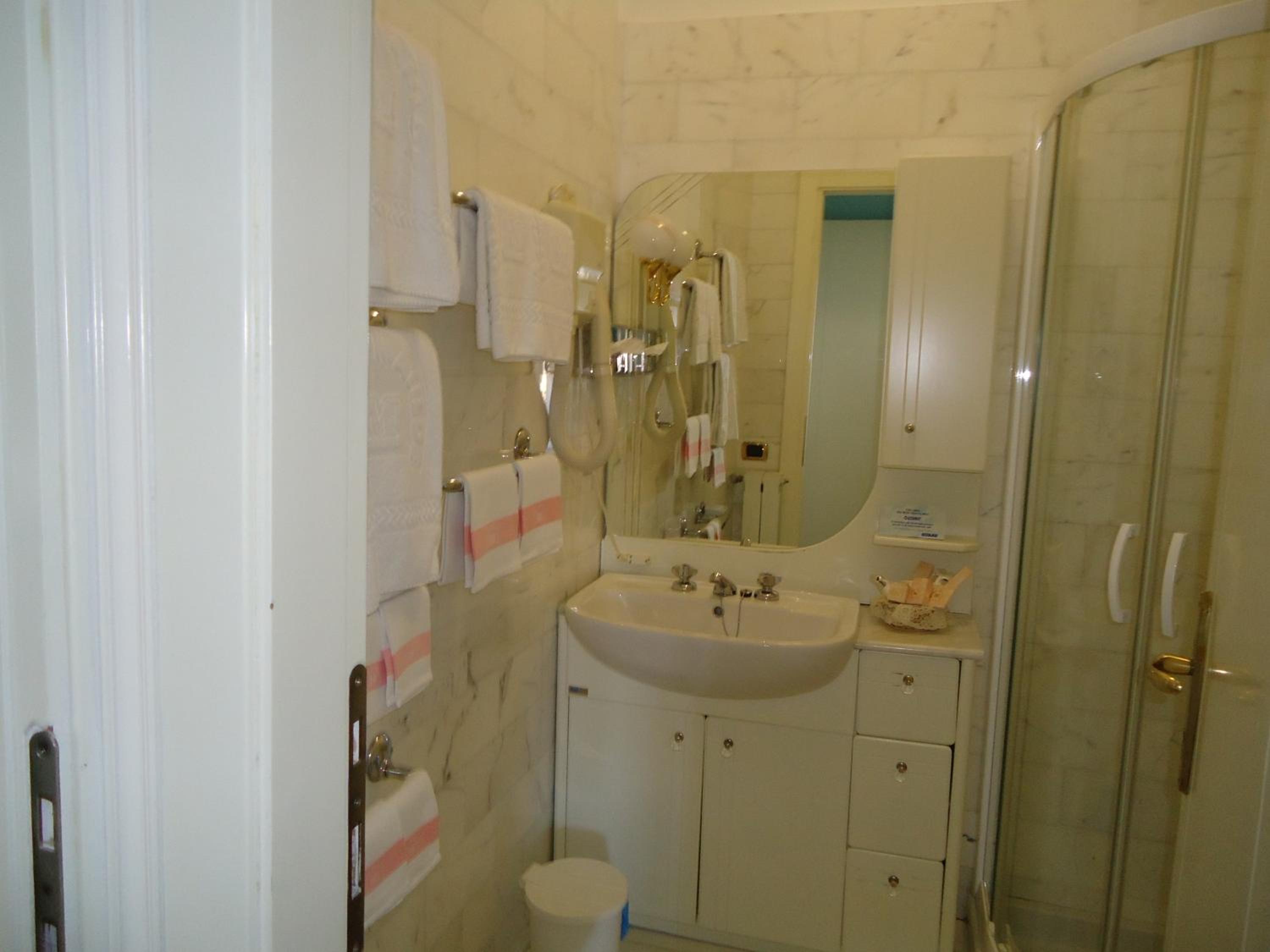 Two Connecting Double Rooms with Balcony (2 Adults + 2 Children)